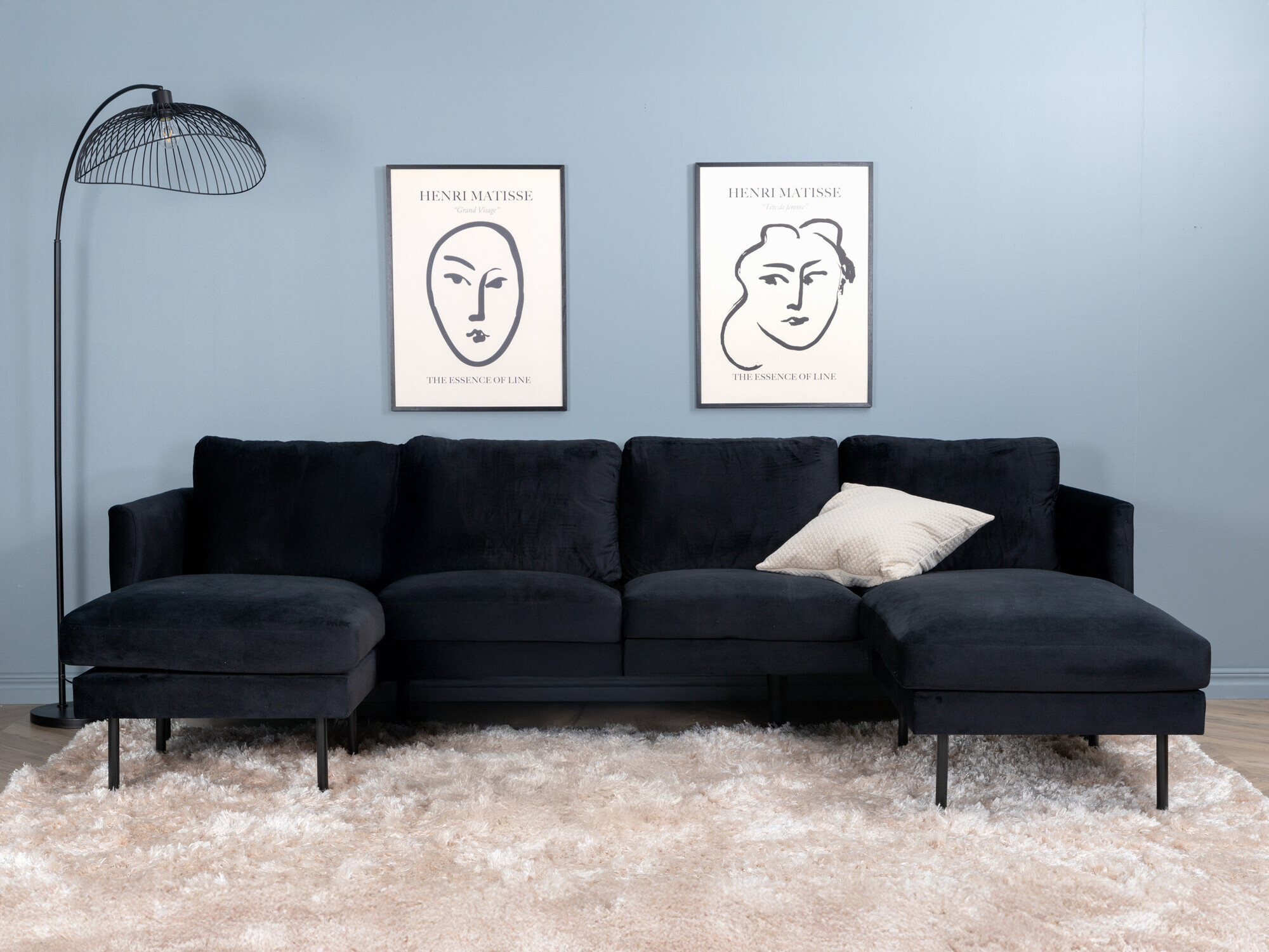 U formos minkšti kampai pritaikyti siurbliui robotui