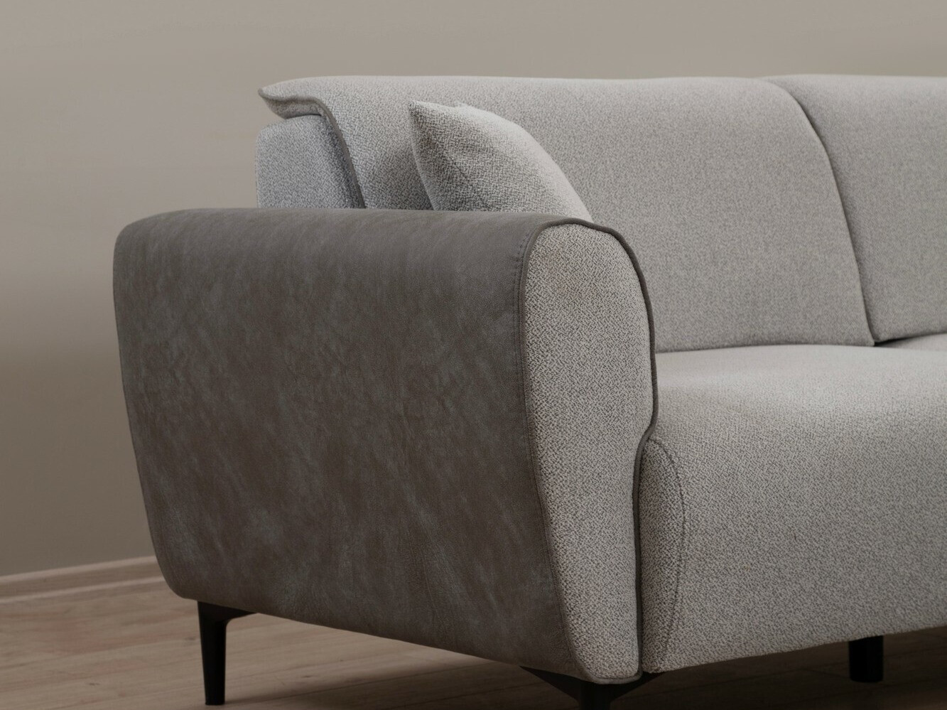Sofa Altadena 593 (Pilka)