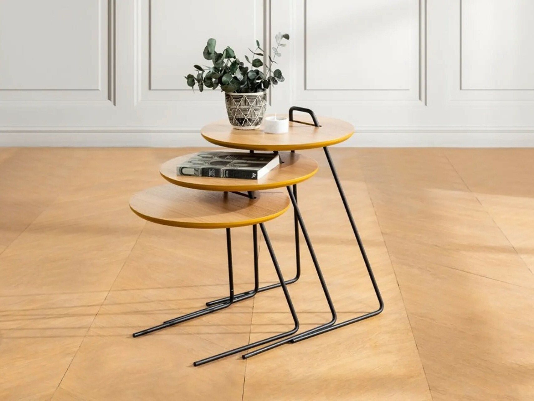 Šoninių staliukų komplektas Kailua 2262