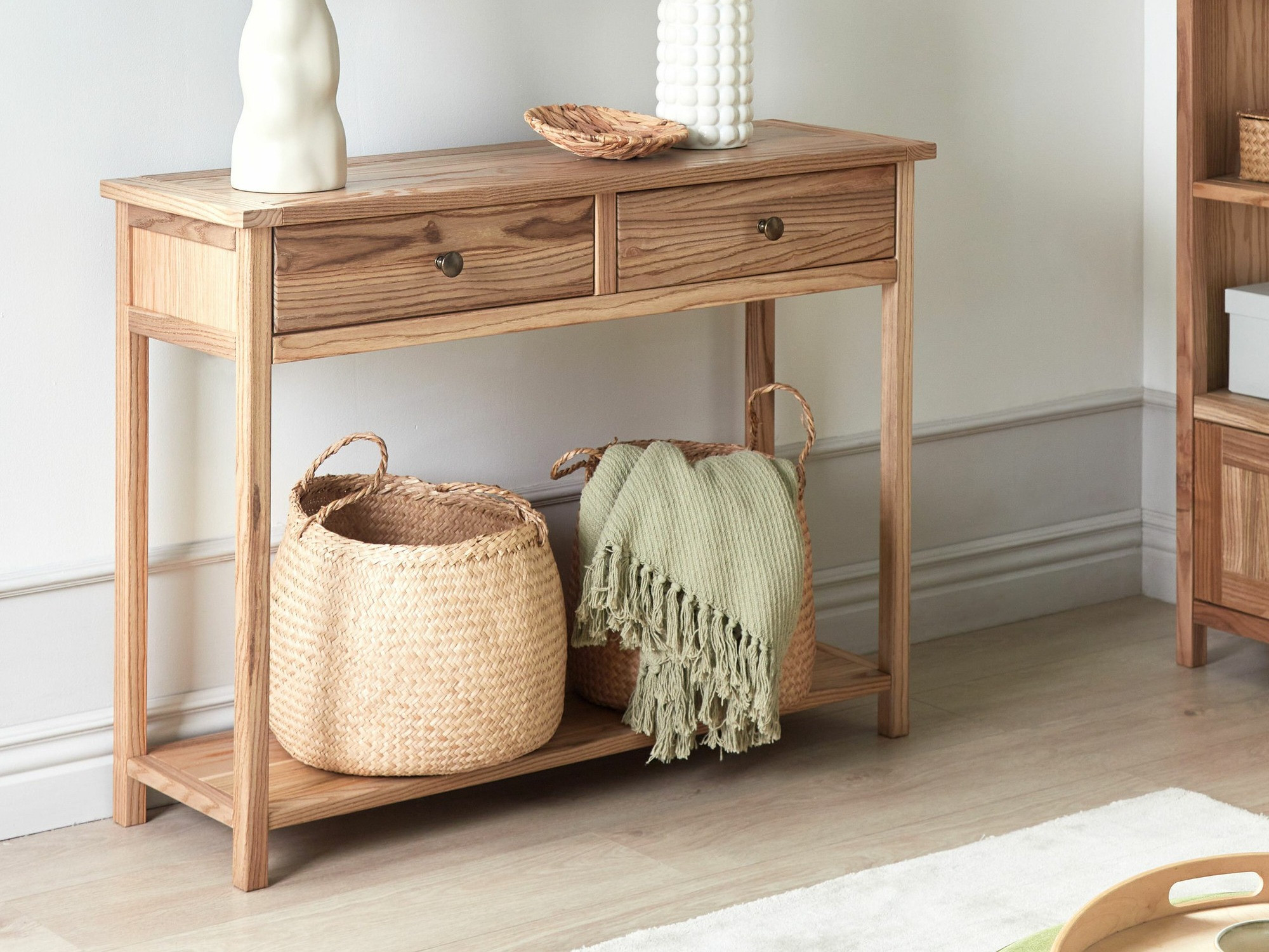 Konsolė Melmone 103