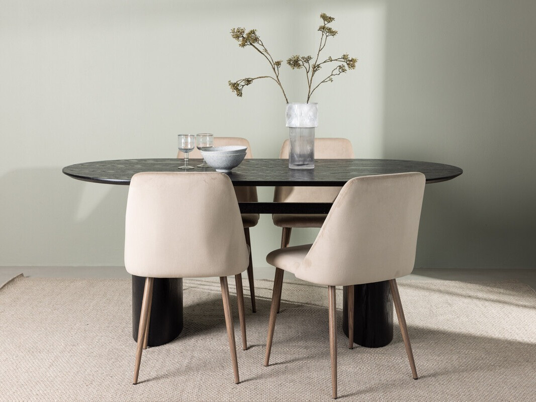 Valgomojo komplektas Dallas 3995 (Juoda)