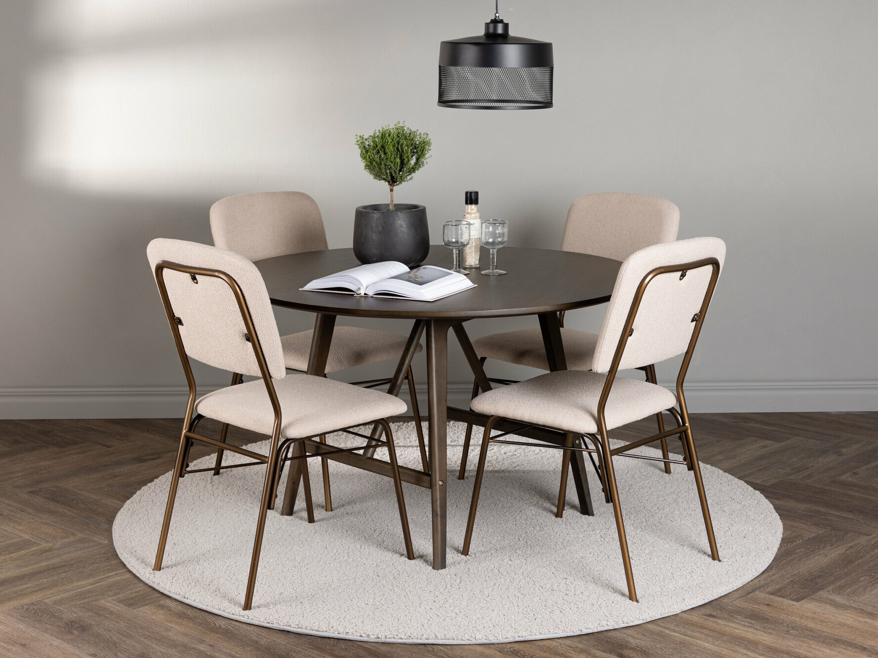 Valgomojo komplektas Dallas 4569