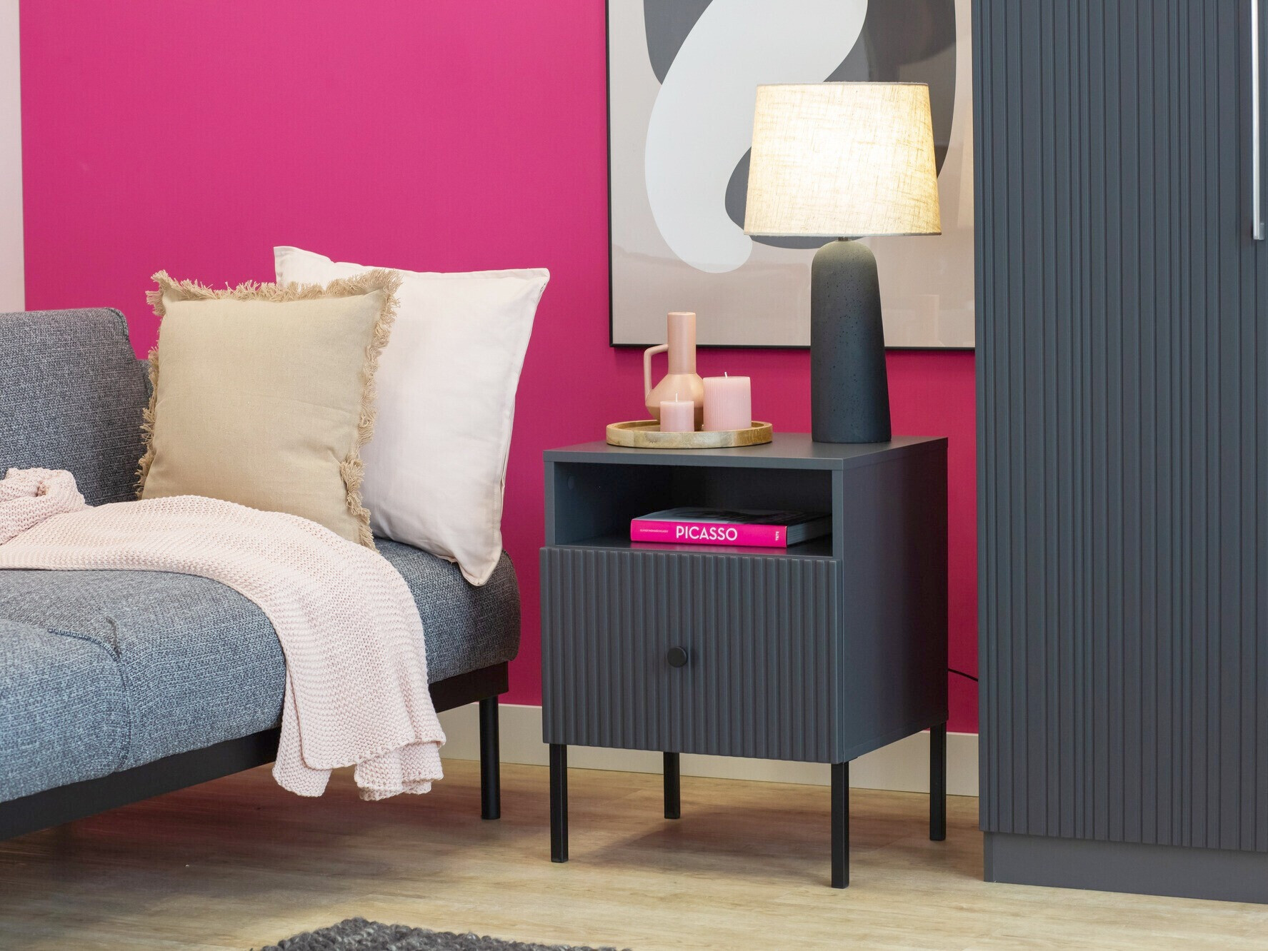 Naktinis staliukas Etliva 106 (Antracitas)