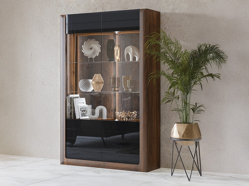 Lentyna Sovera 102 (Riešutas + Blizgi juoda)