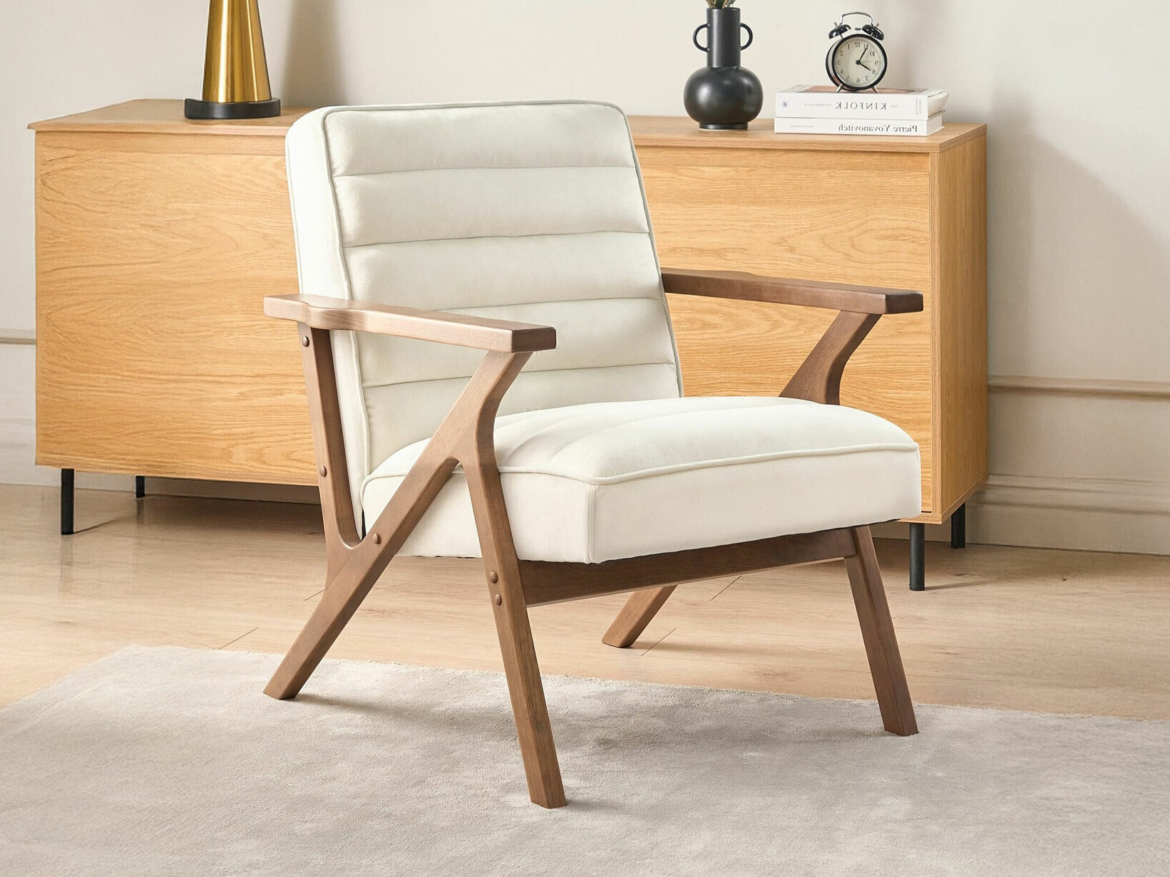 Fotelis Berwyn 2351 (Balta)