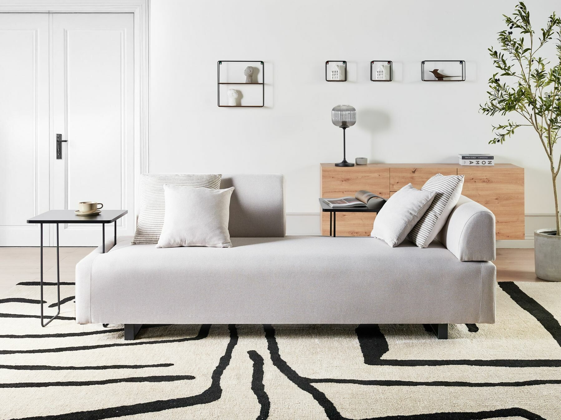 Sofa Berwyn 2417 (Smėlinė)