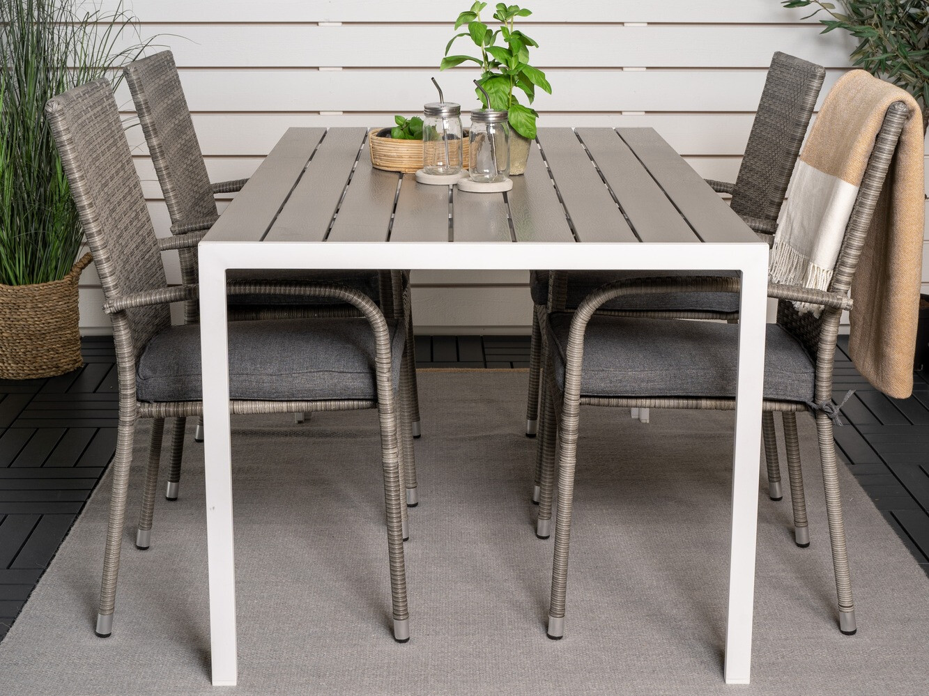 Stalo ir kėdžių komplektas Dallas 4660