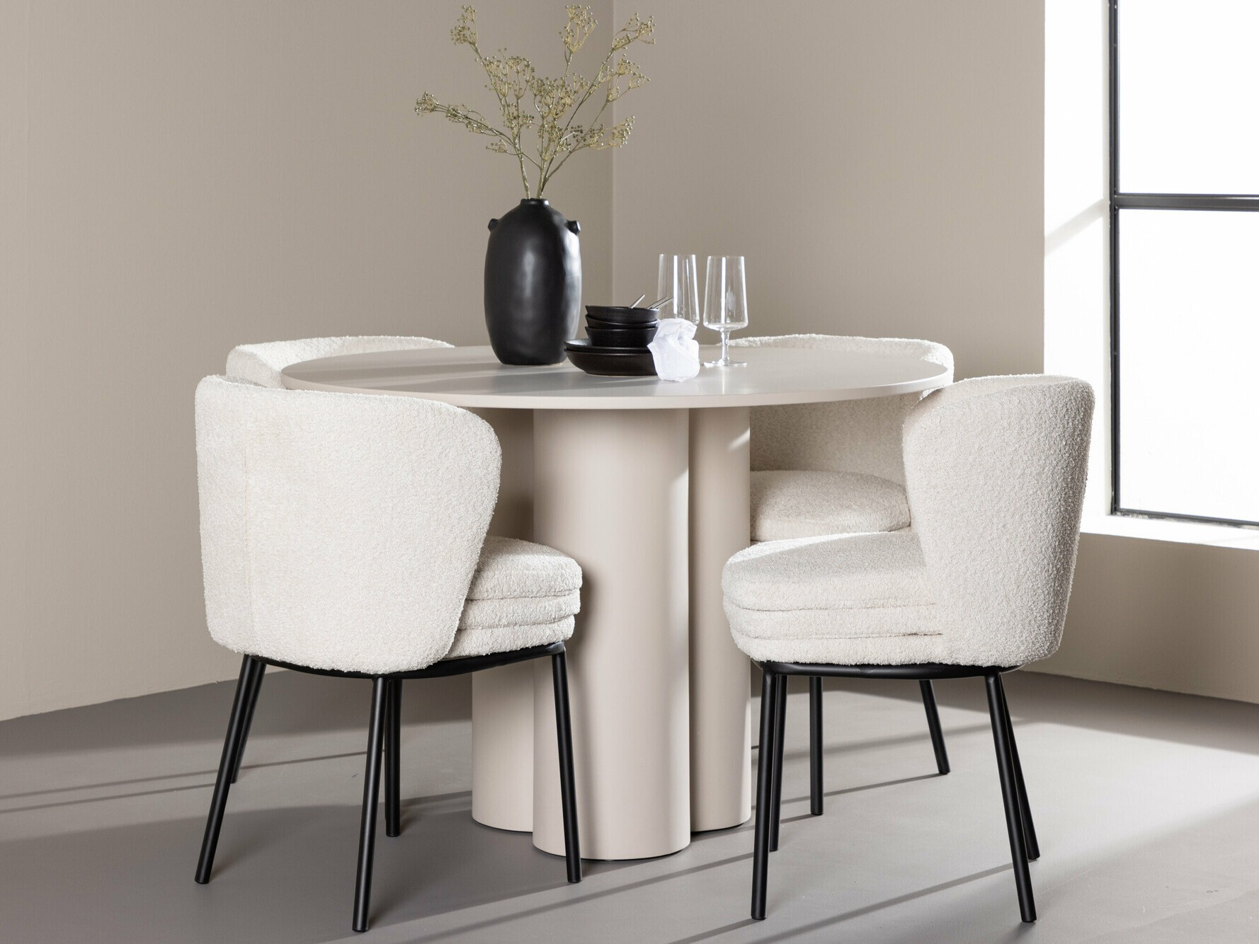 Valgomojo komplektas Dallas 4689