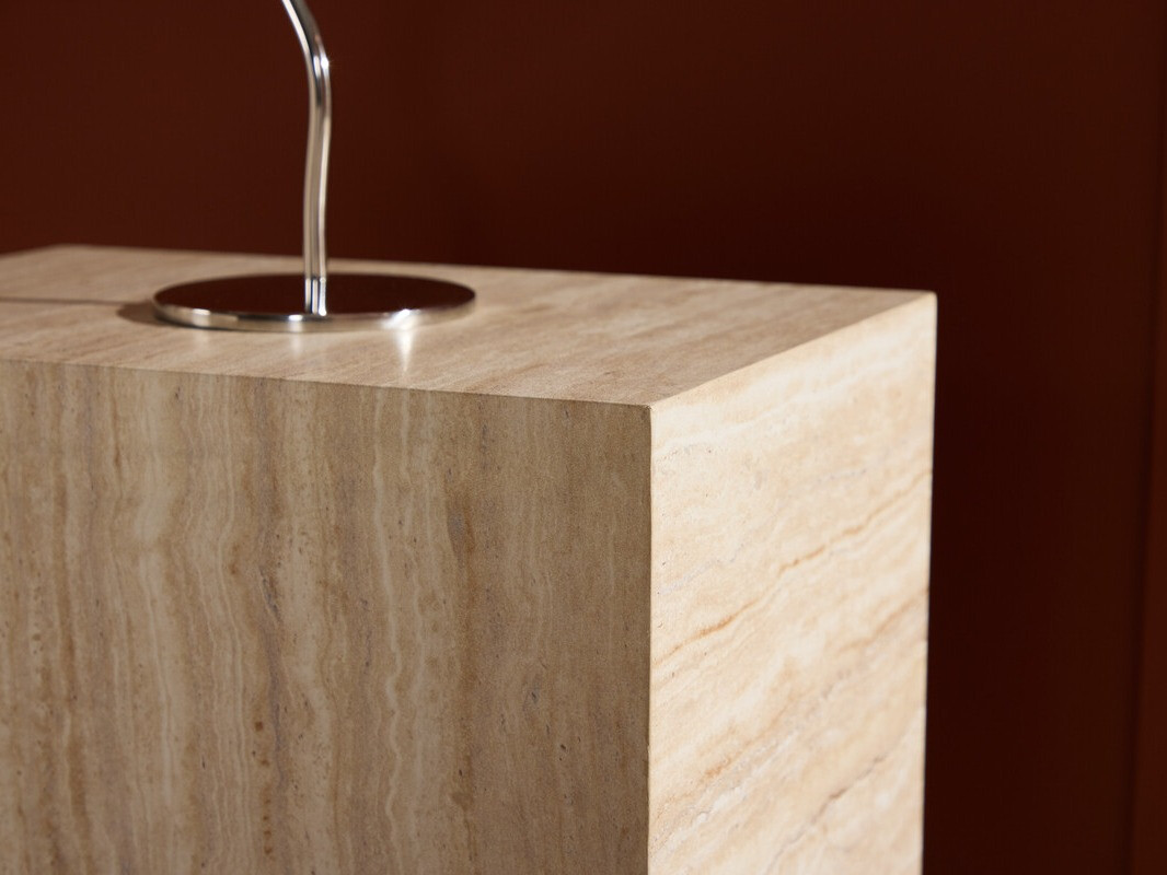 Šoninis staliukas Dallas 5005 (Šviesi Travertine)