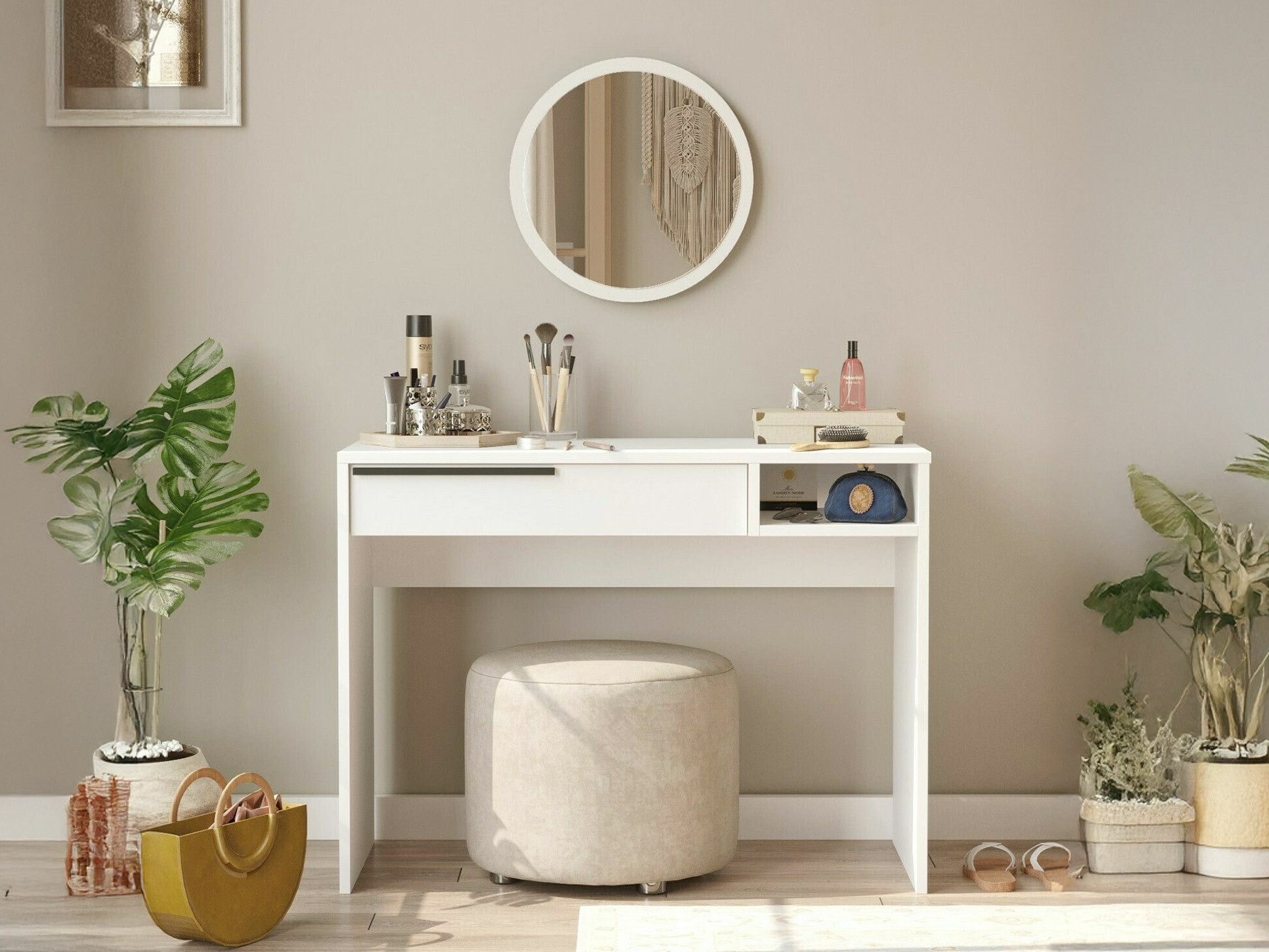 Makiažo staliukas Fertore 117 (Balta)