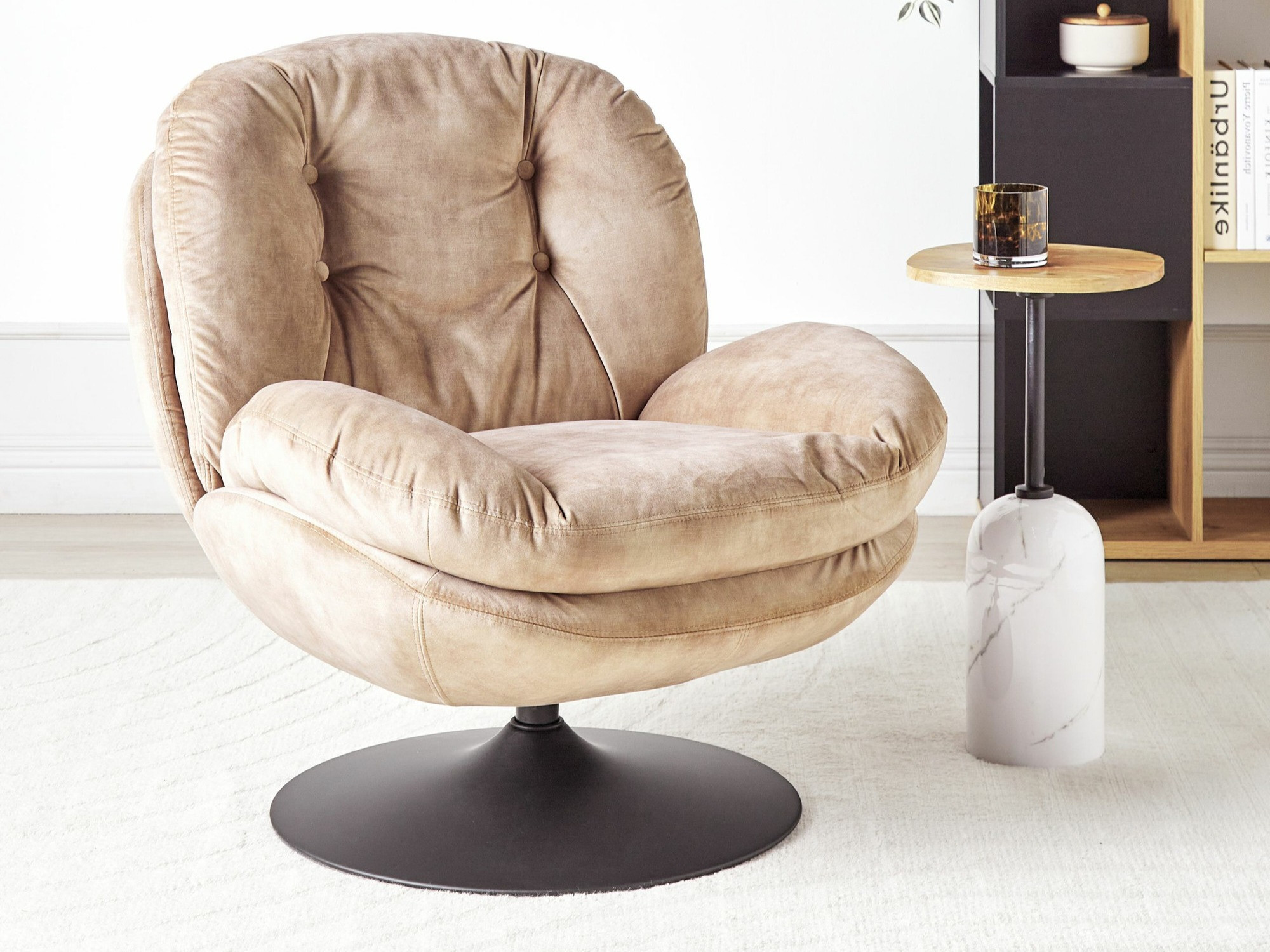 Fotelis Berwyn 2556 (Smėlinė)