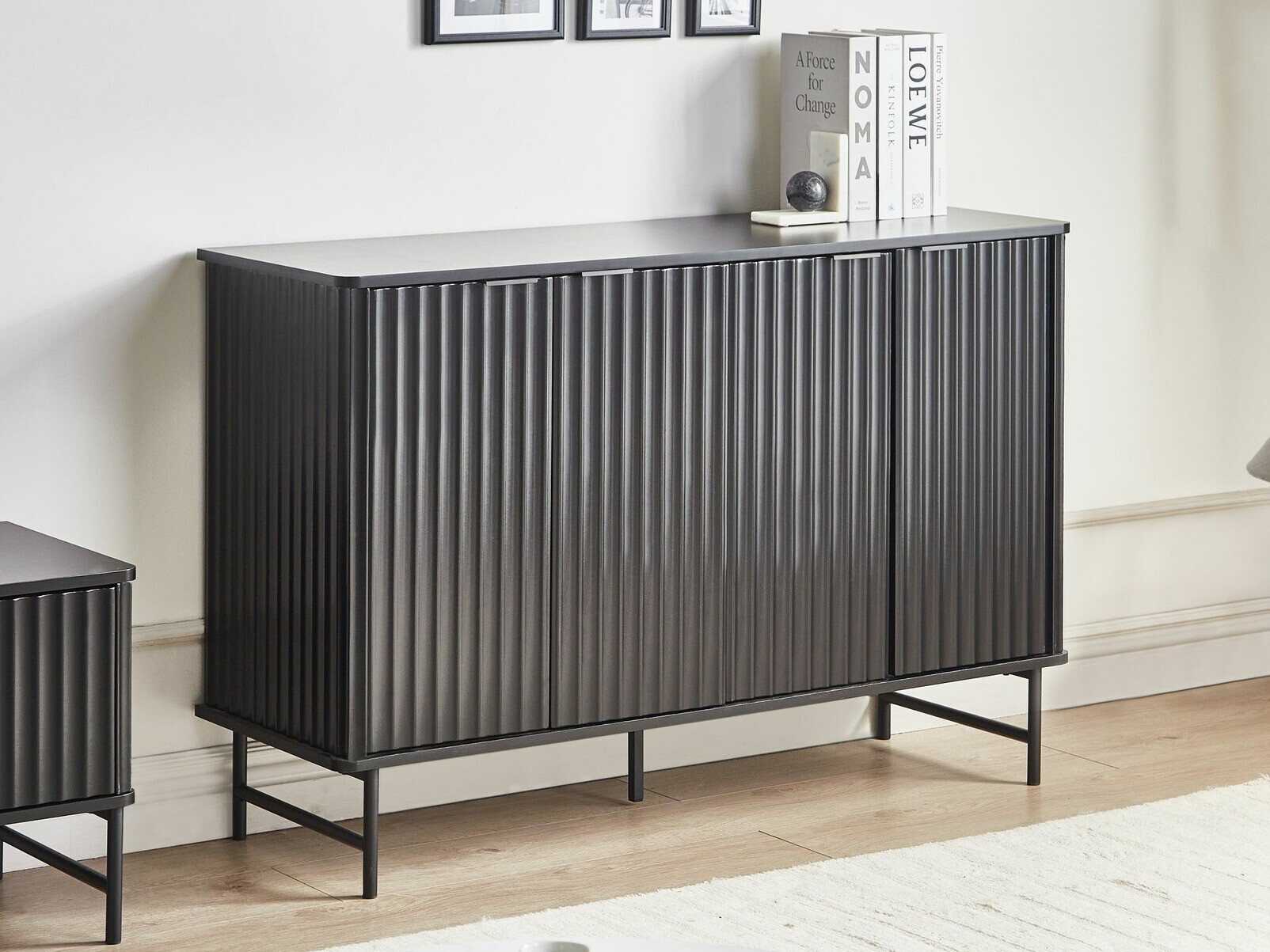 Spintelė Berwyn 2577 (Juoda)