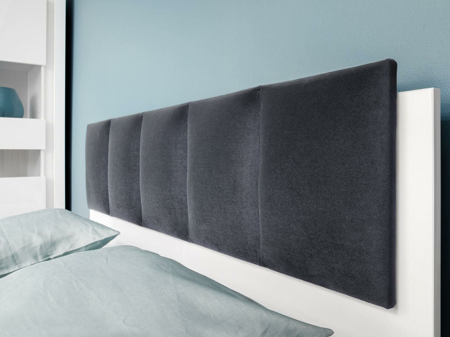 Lova Feldeli 117 (Balta + Blizgi balta)