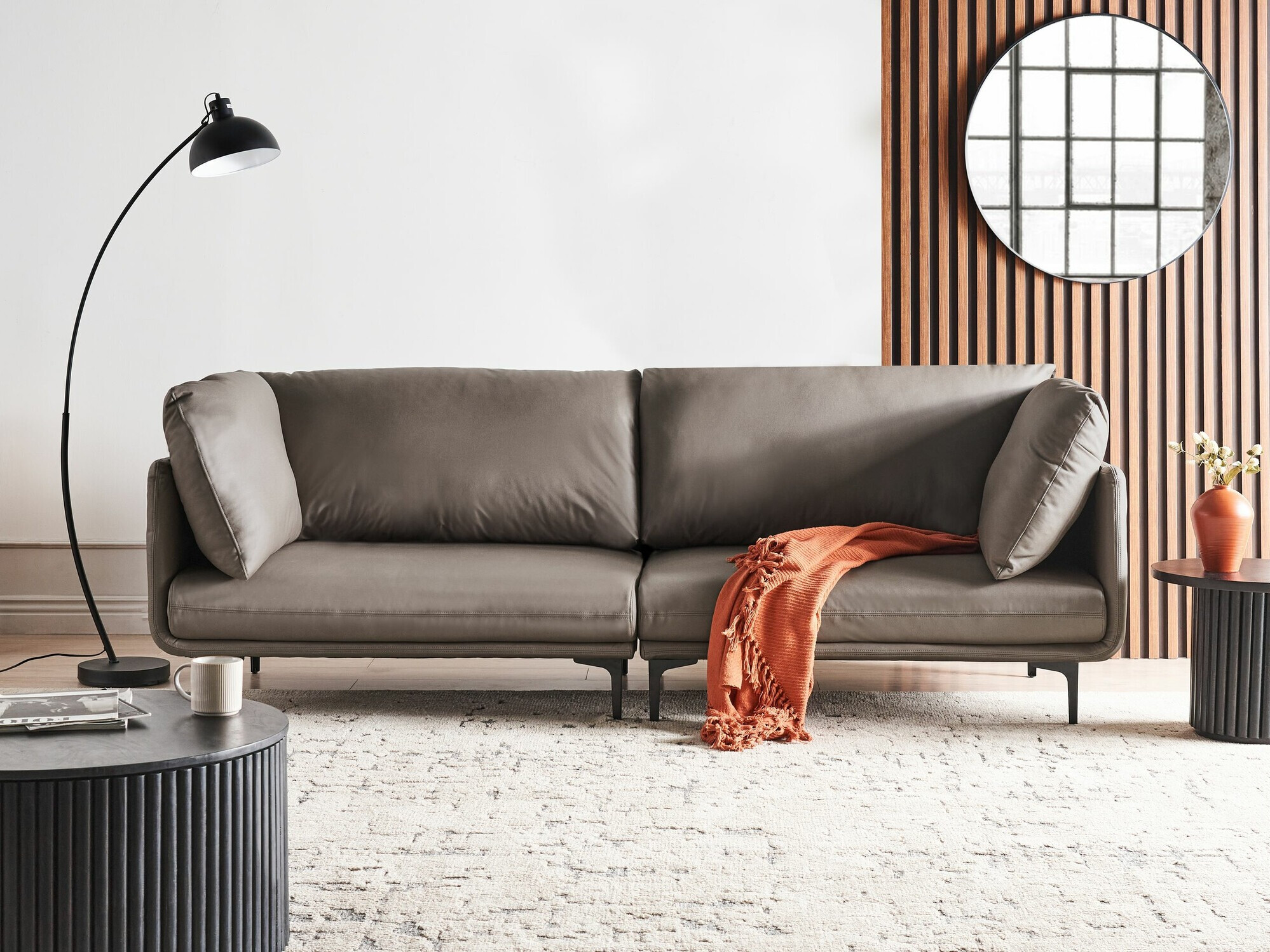 Sofa Berwyn 2692 (Tamsi ruda)
