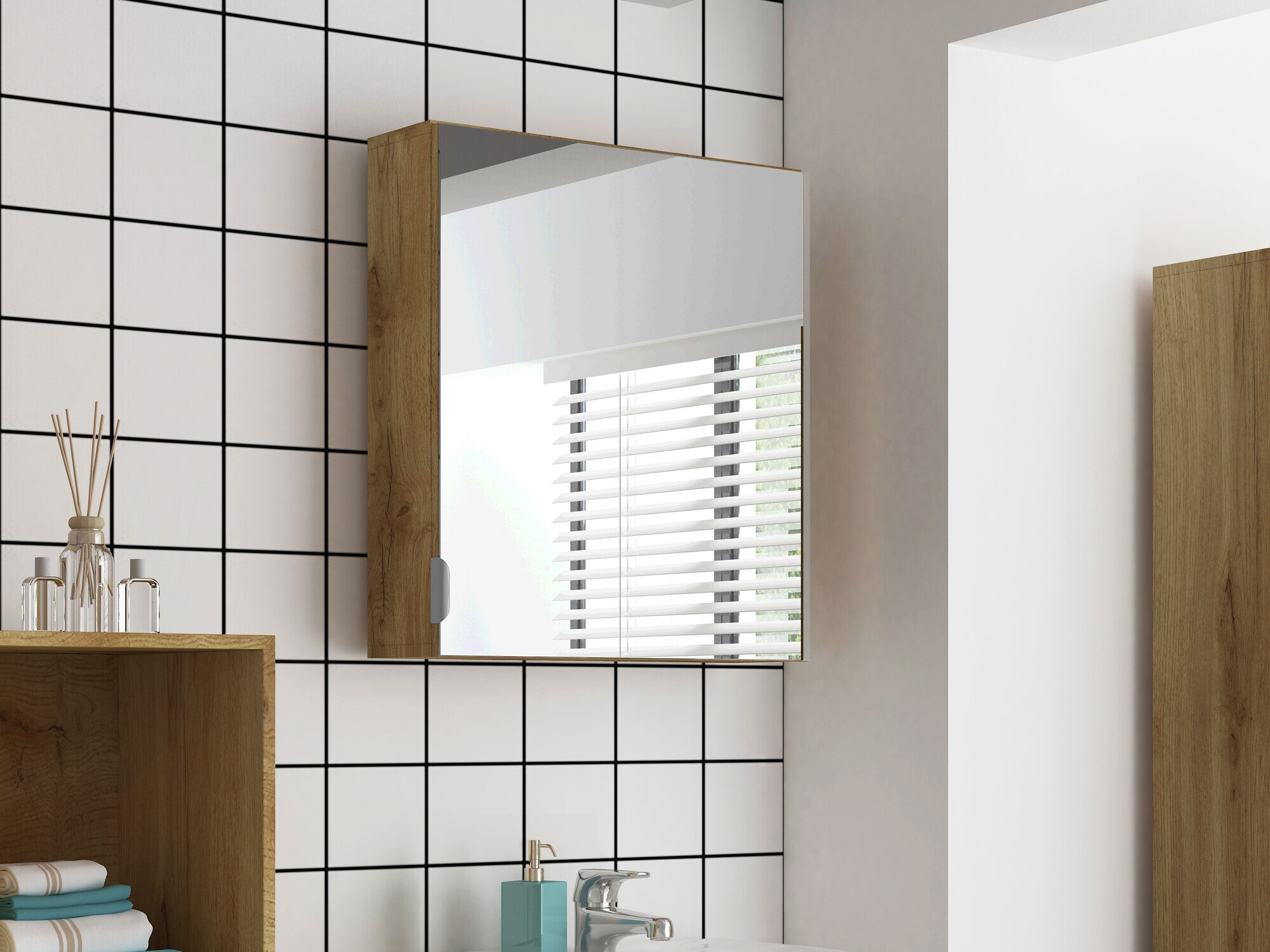 Vonios spintelė su veidrodžiu Tivcore 102 (Votan ąžuolas)
