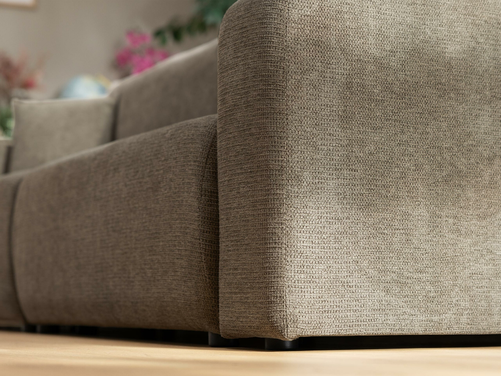 Sofa lova Shelton 104 (Lima 80)