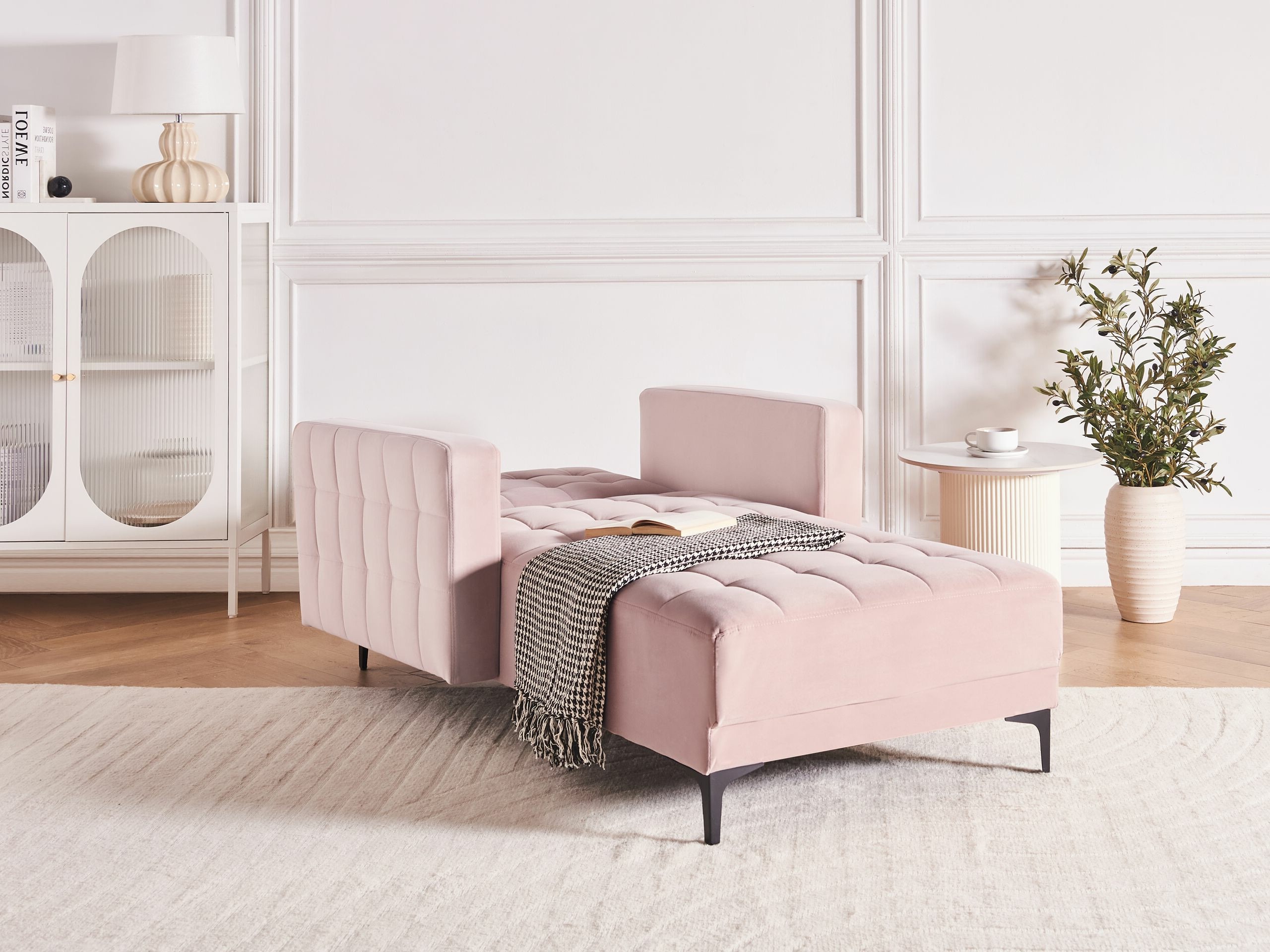 Kušetė Felvena 122 (Rožinė)