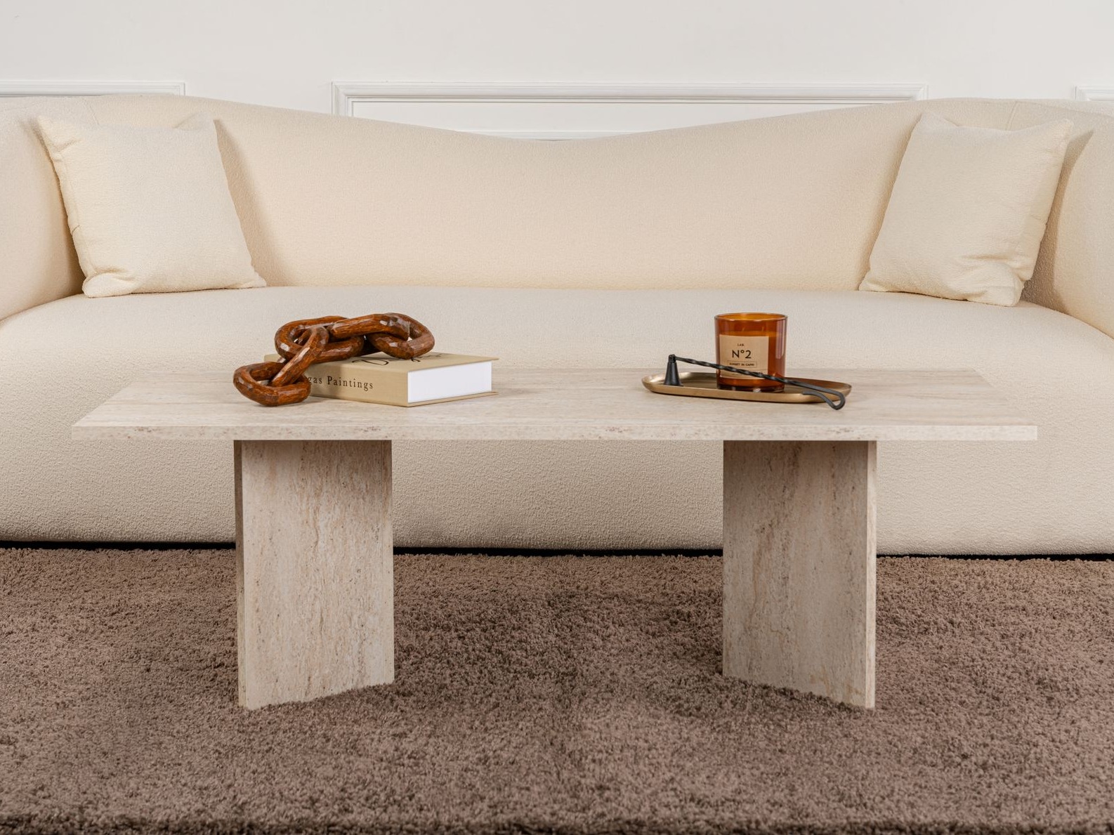 Žurnalinis staliukas Novato 132 (Šviesus travertinas)