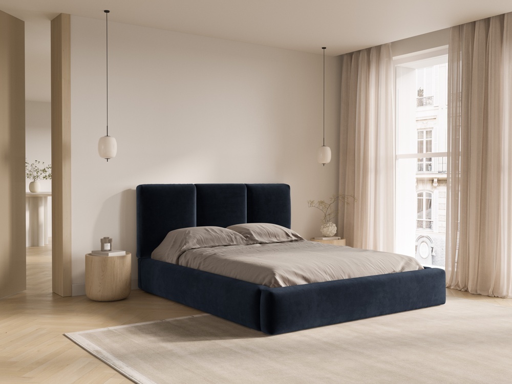 Lova Beckley 159 (Riviera 79)