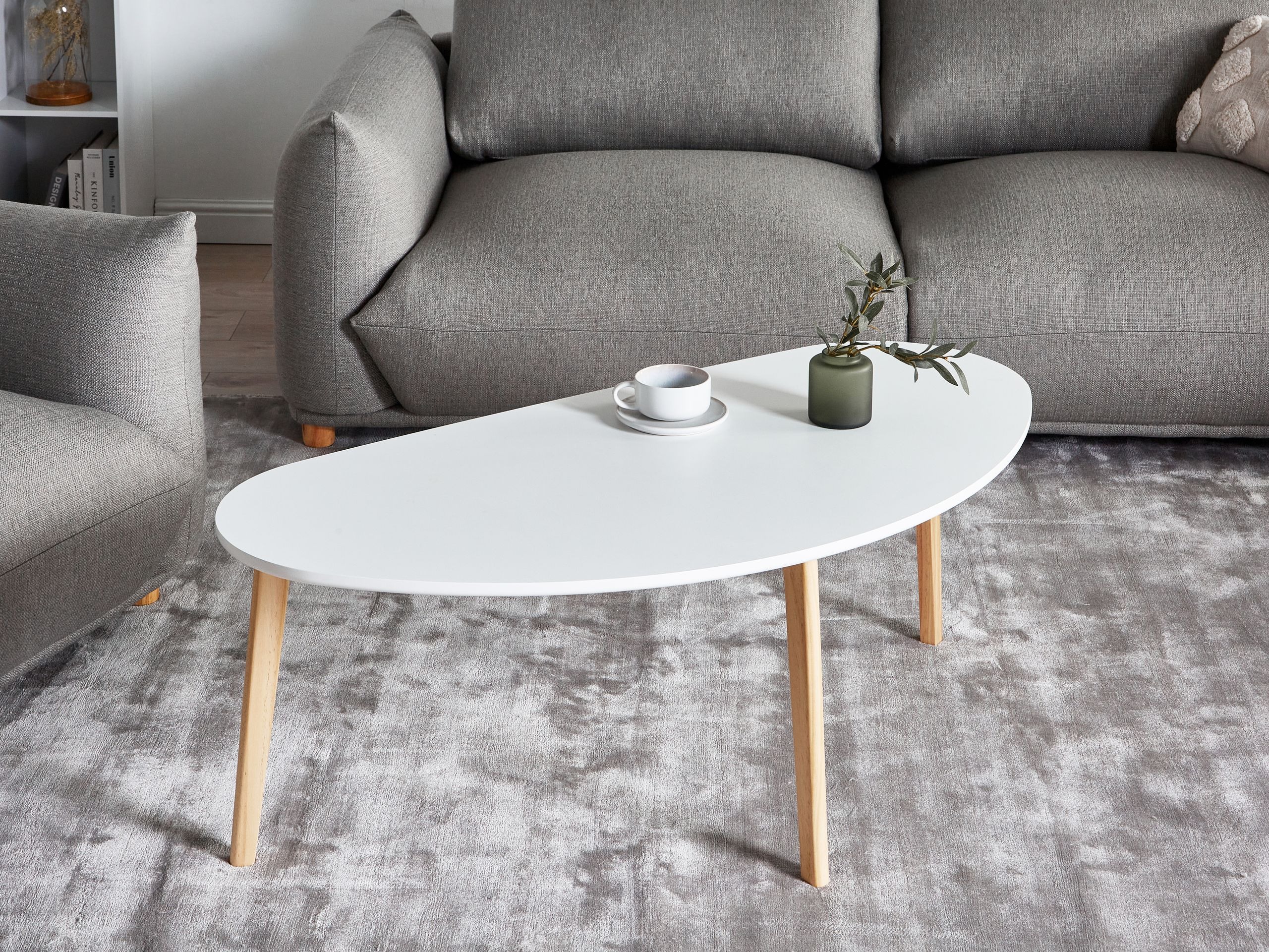 Žurnalinis staliukas Berwyn 2698