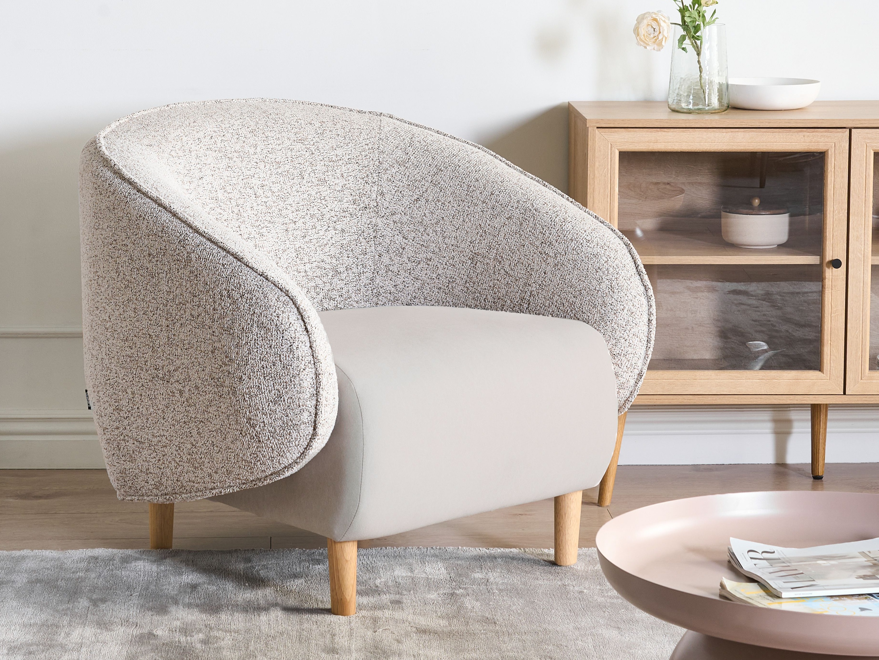 Fotelis Berwyn 2705 (Šviesi smėlinė)