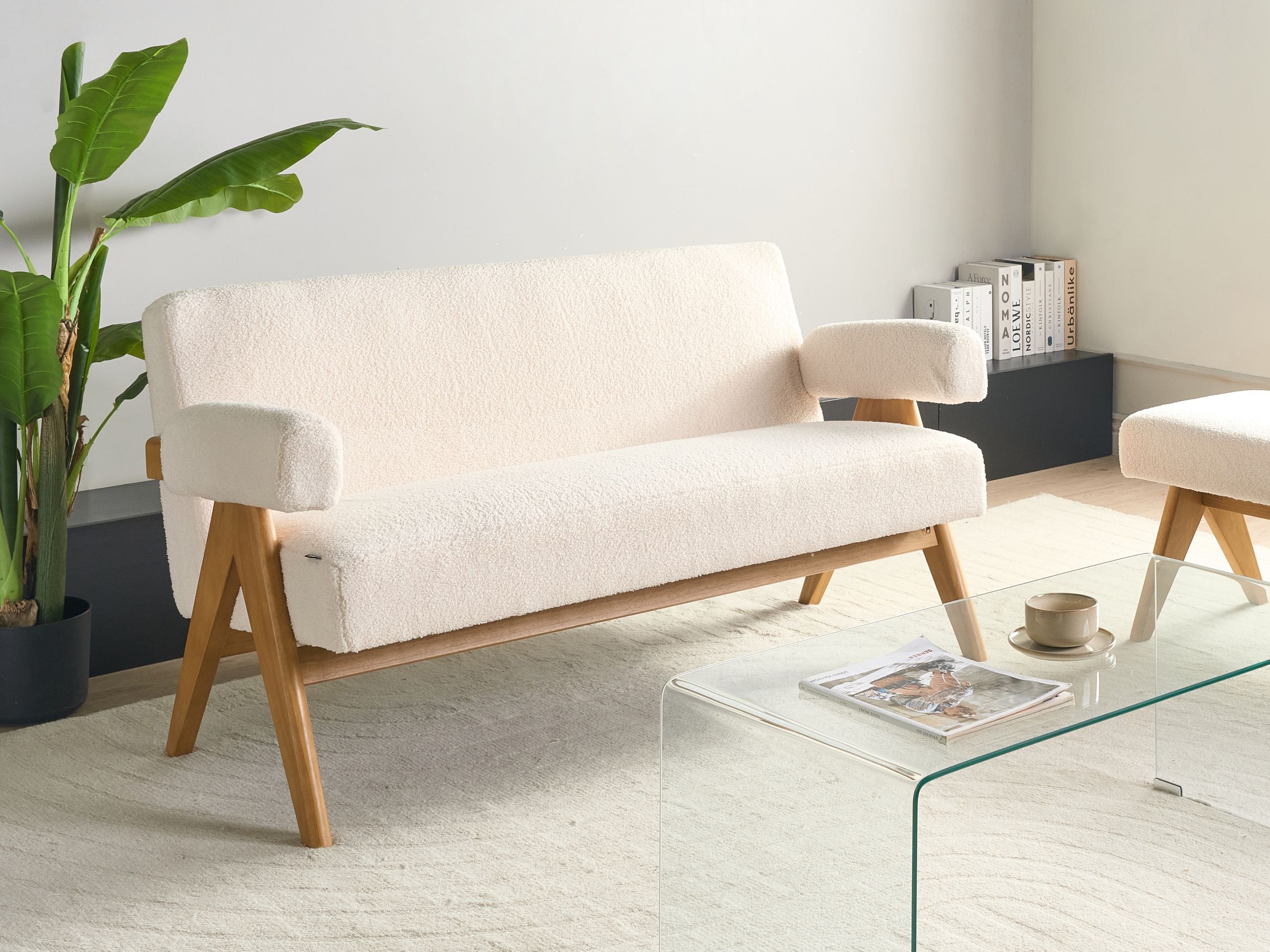 Sofa Berwyn 2713 (Balta + Šviesus medis)