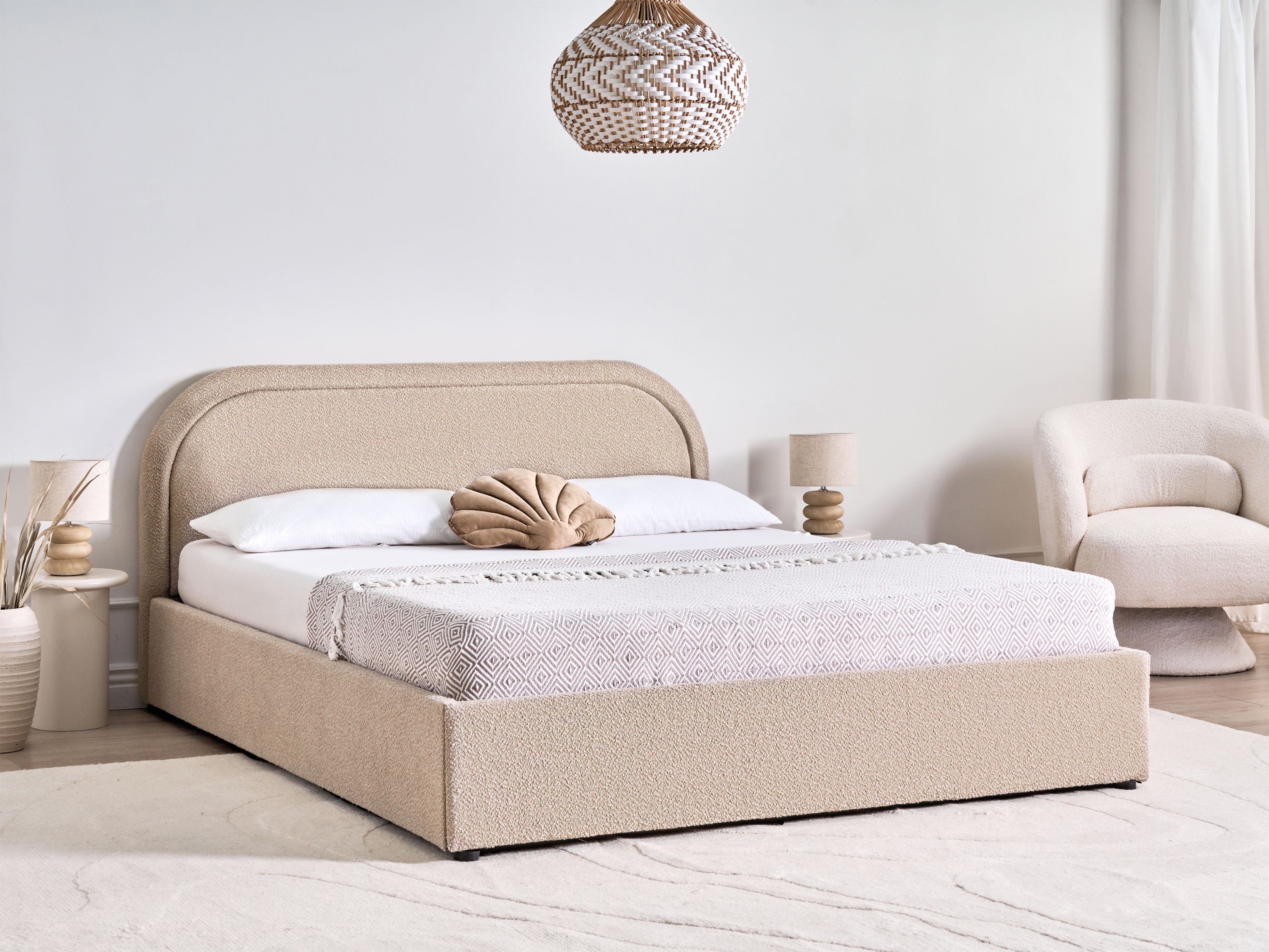 Lova Berwyn 2062 (Smėlinė)