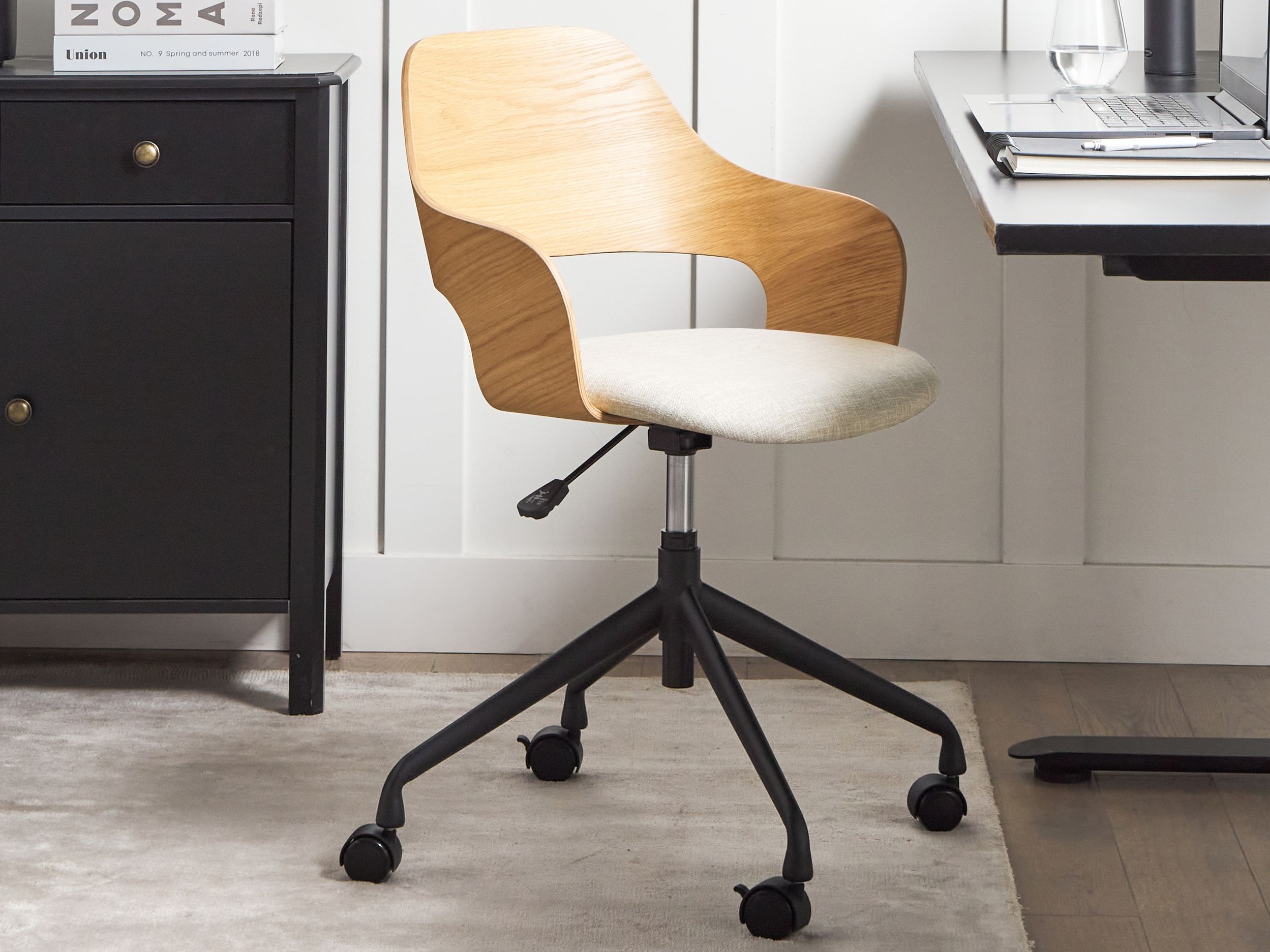 Biuro kėdė Berwyn 2727 (Šviesi smėlinė)