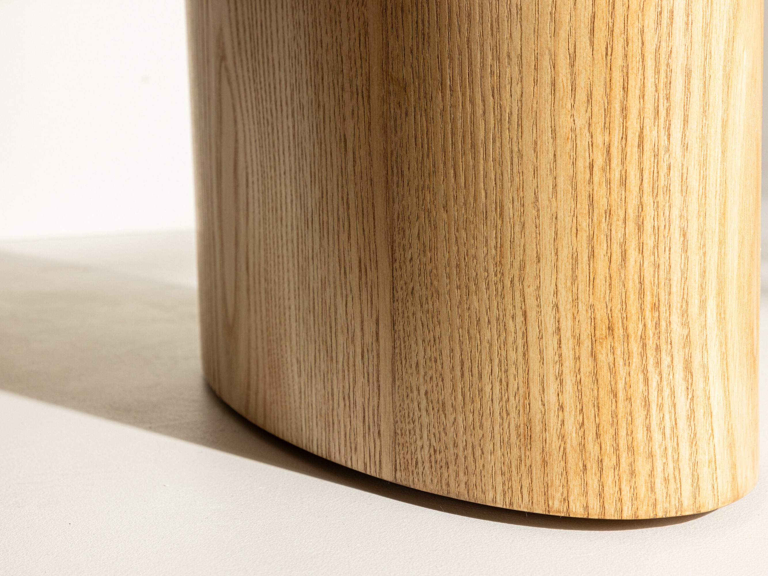 Stalas Dallas 3885 (Šviesi ruda)