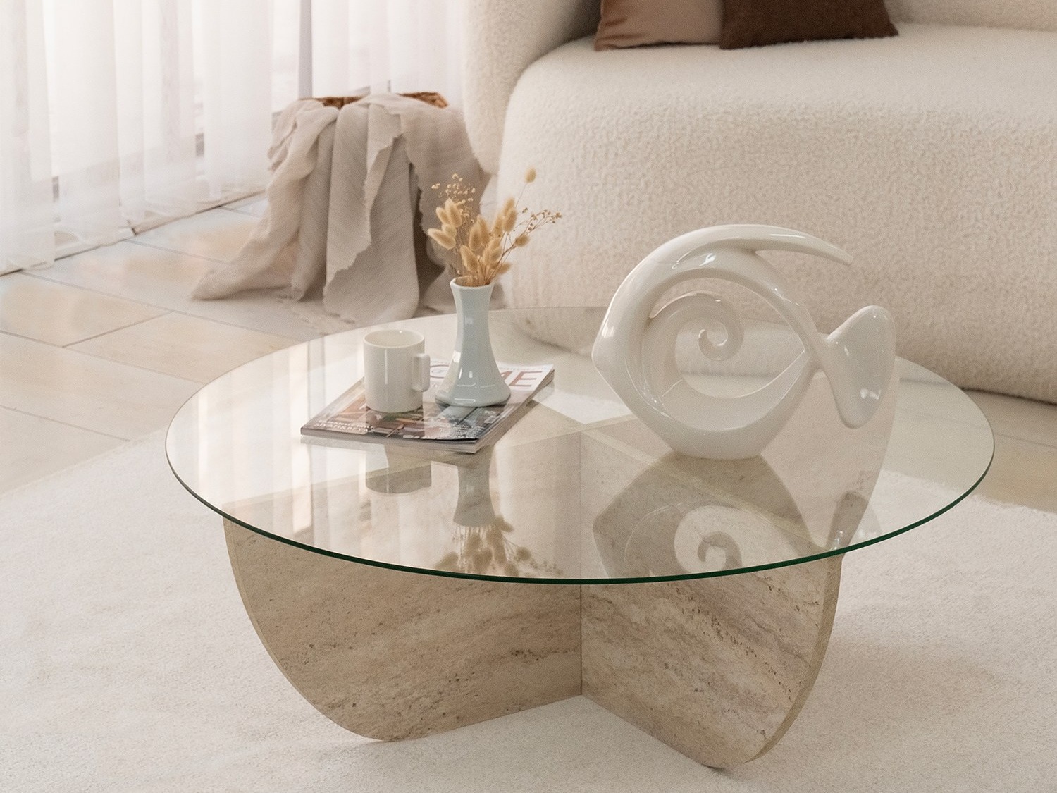 Žurnalinis staliukas Kailua 411 (Šviesus travertinas)