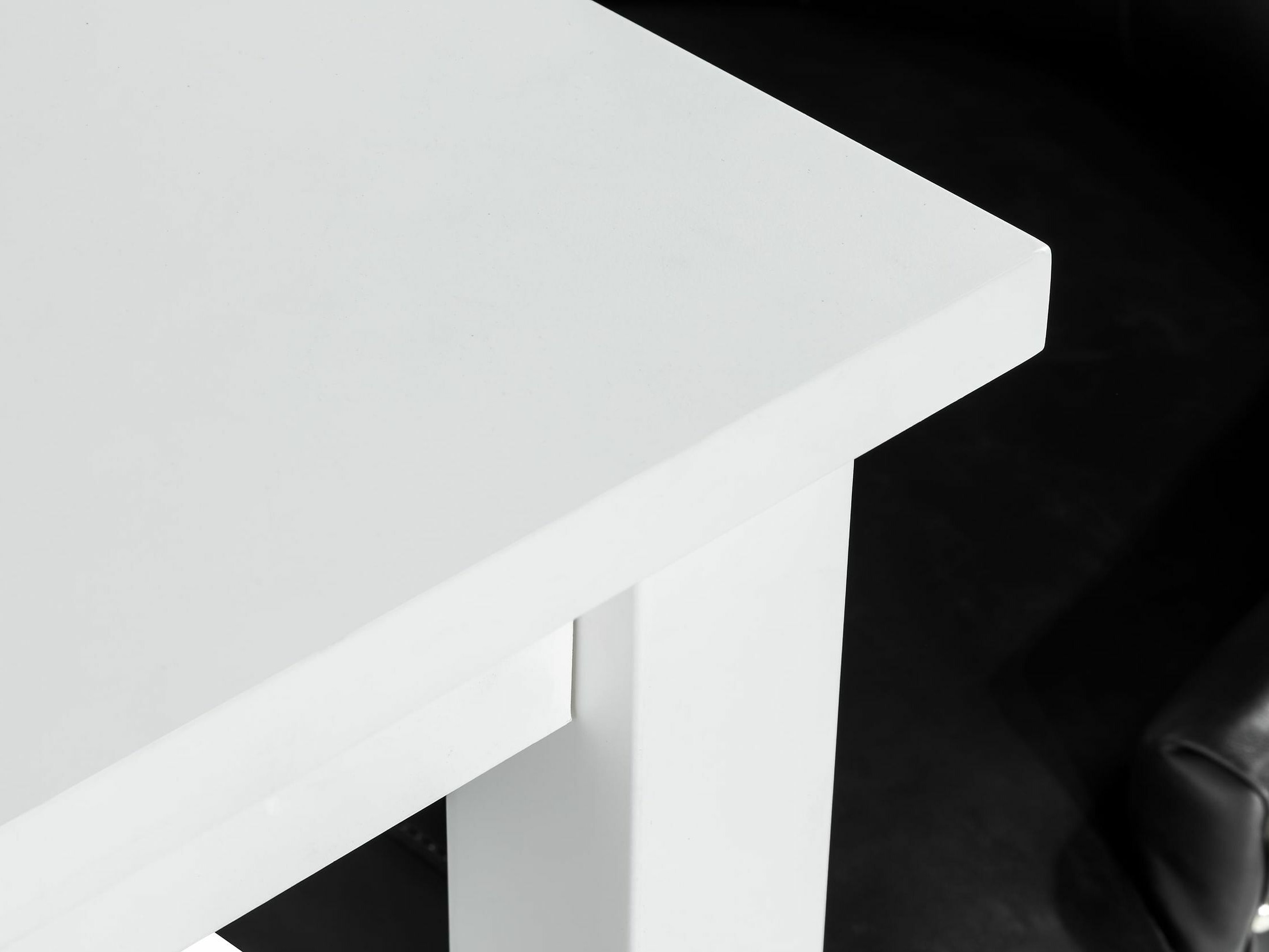 Valgomojo komplektas Scandinavian Choice 573 (Juoda)