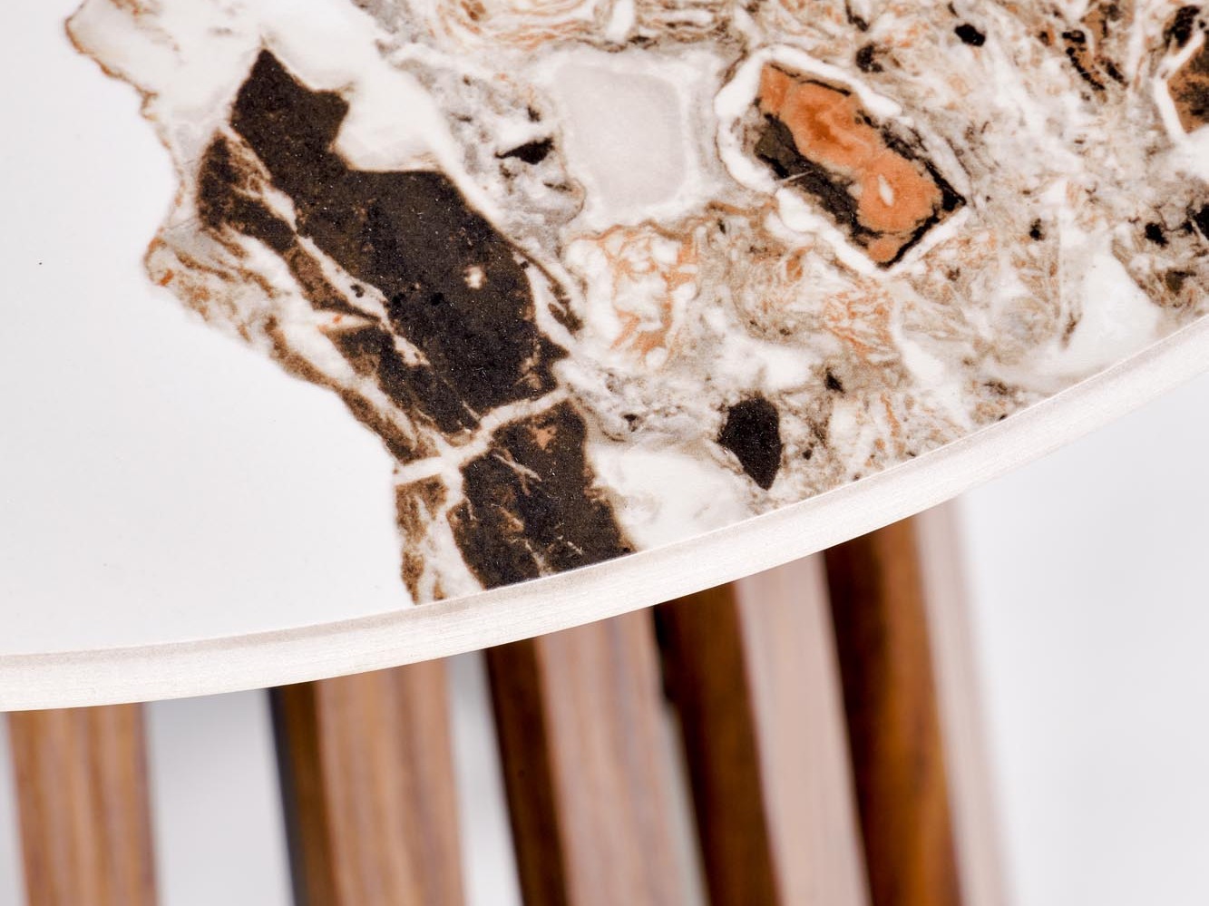 Šoninis staliukas Houston 2021