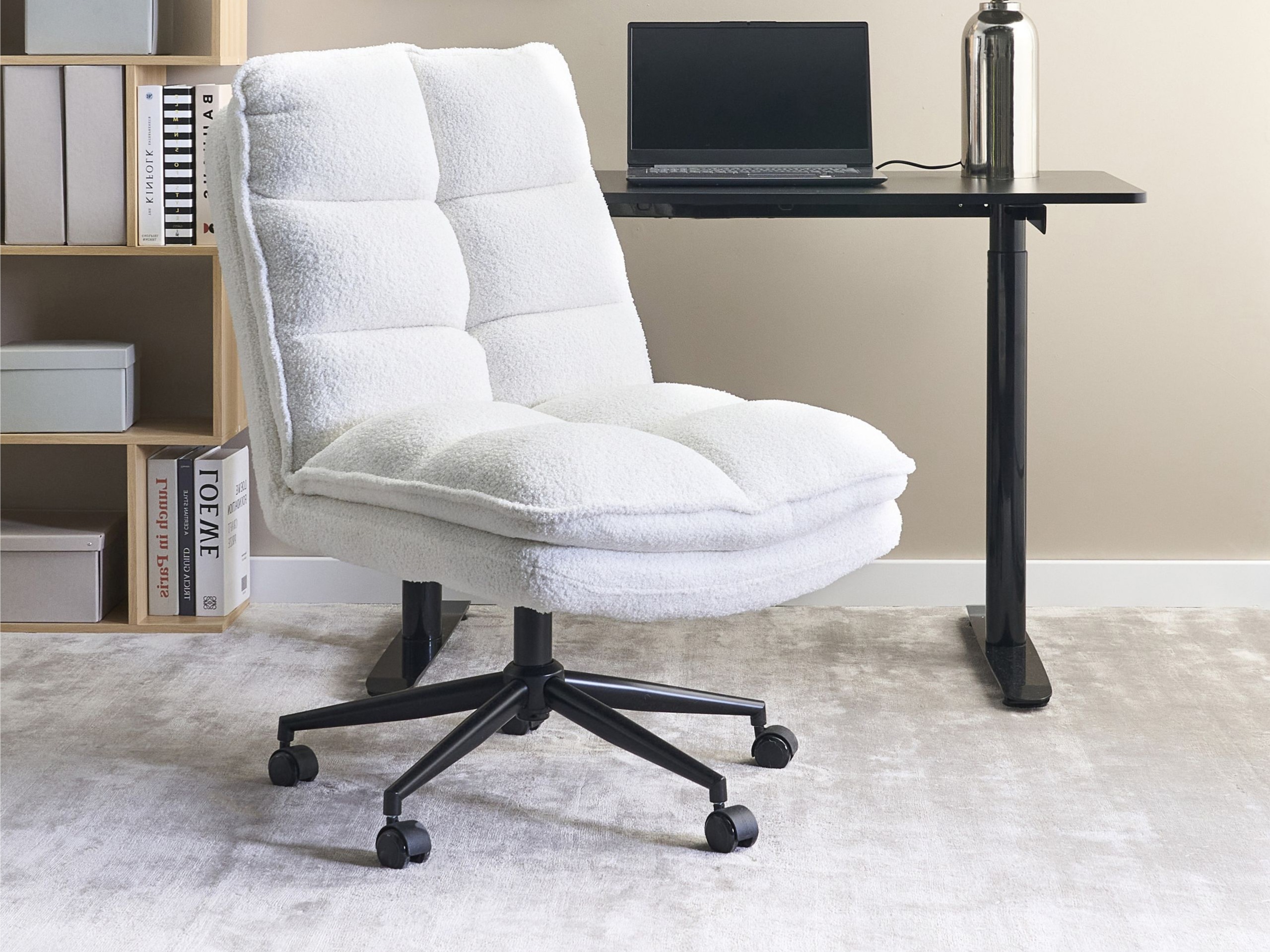 Biuro kėdė Berwyn 2761 (Balta)