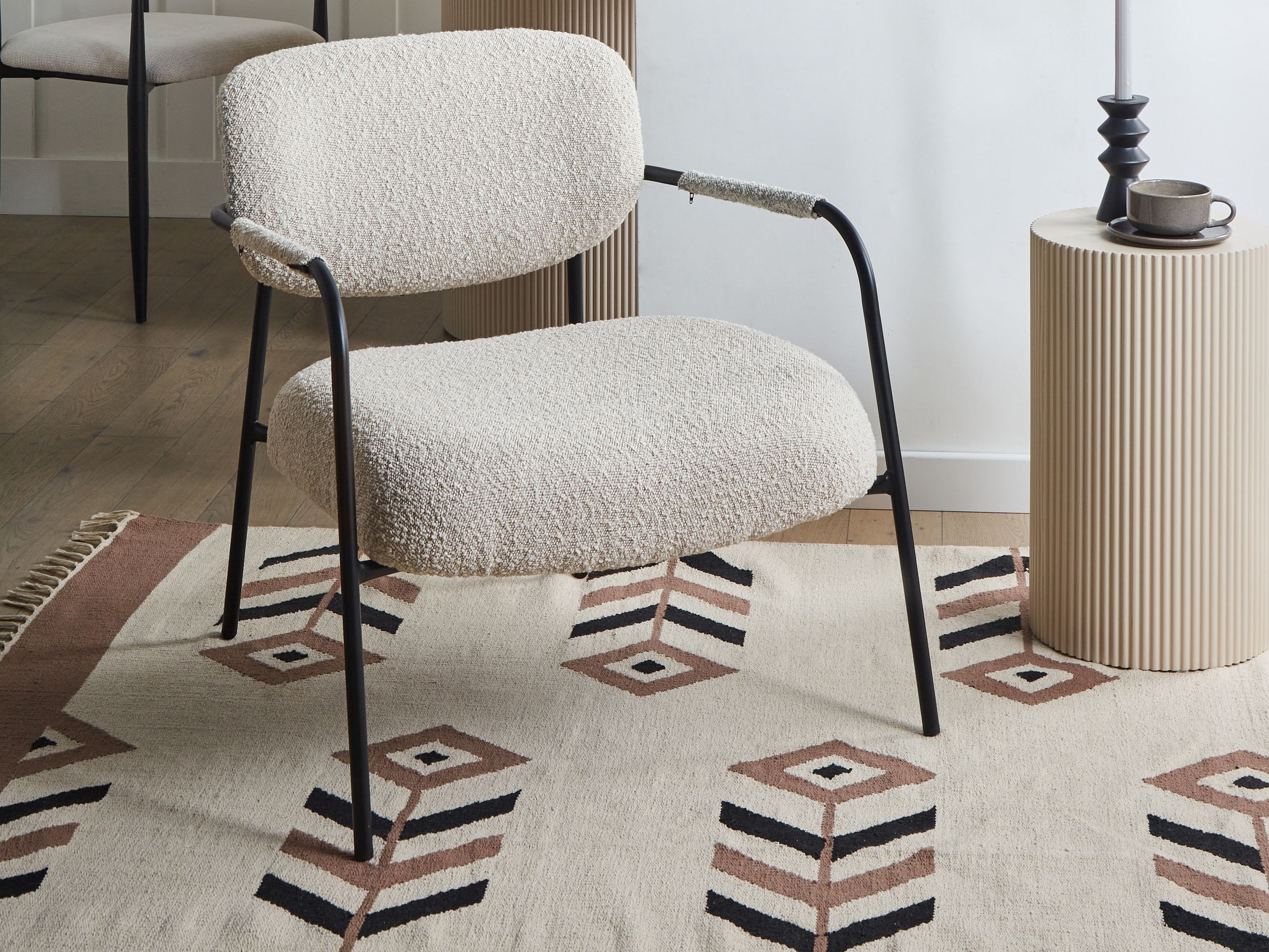 Fotelis Berwyn 2788 (Šviesi smėlinė)