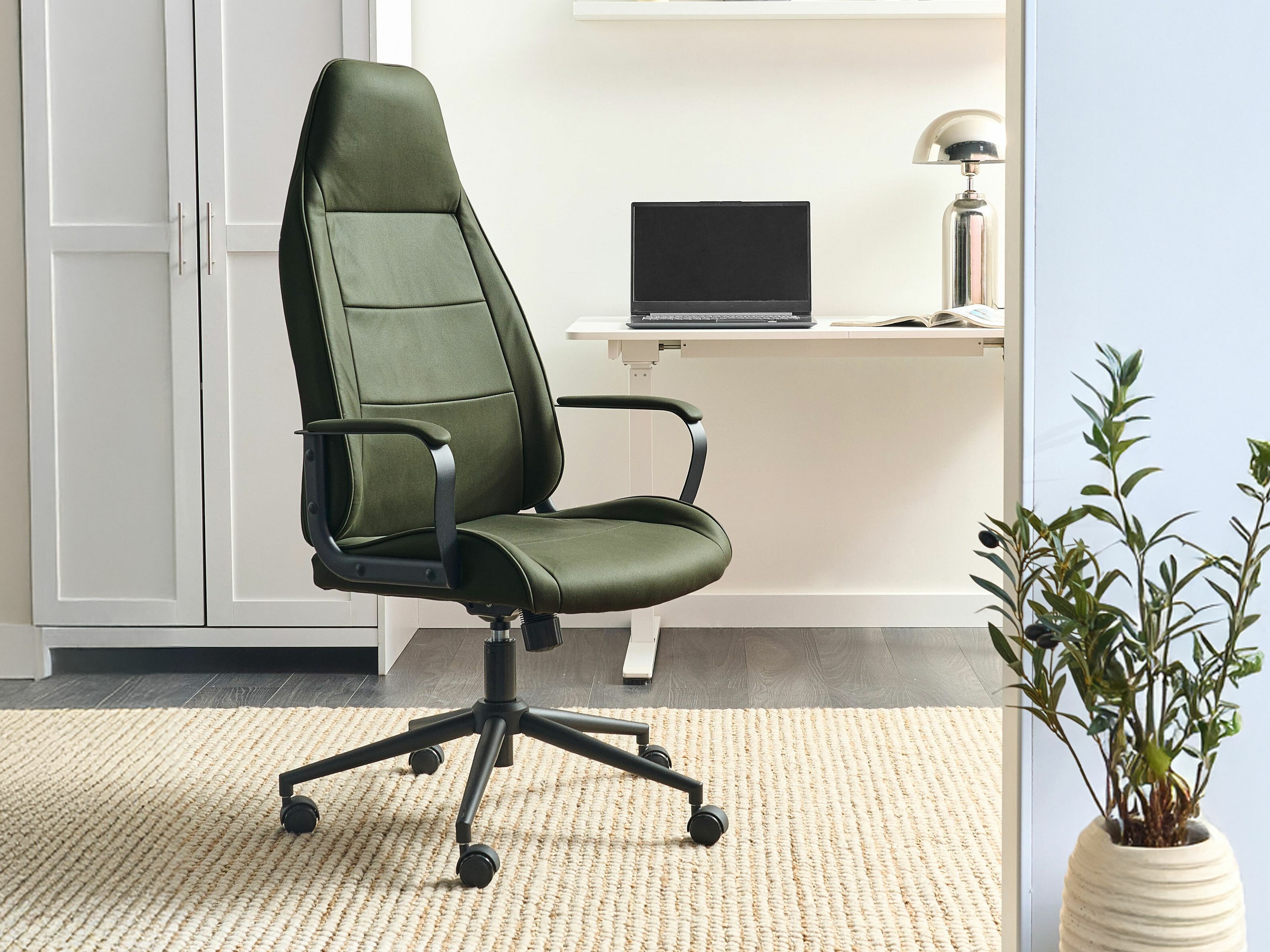 Biuro kėdė Berwyn 2769 (Tamsi žalia)