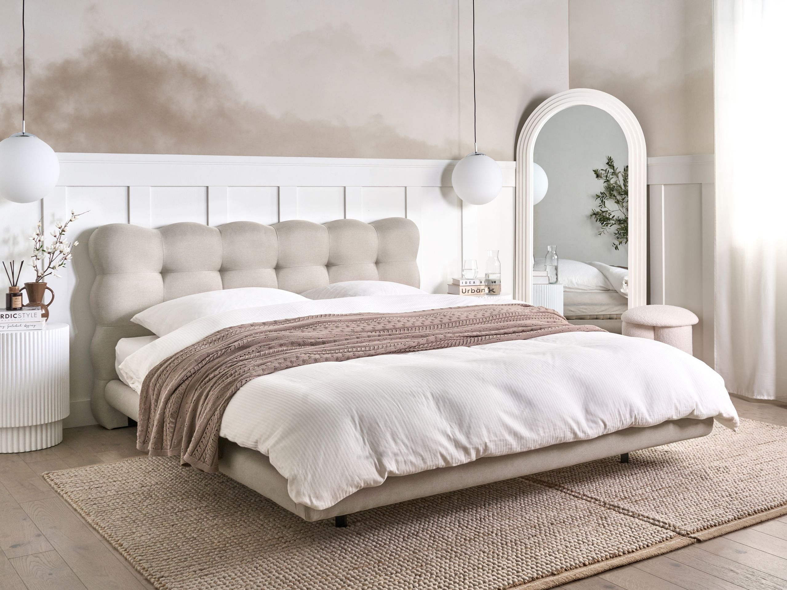 Lova Berwyn 2828 (Smėlinė)