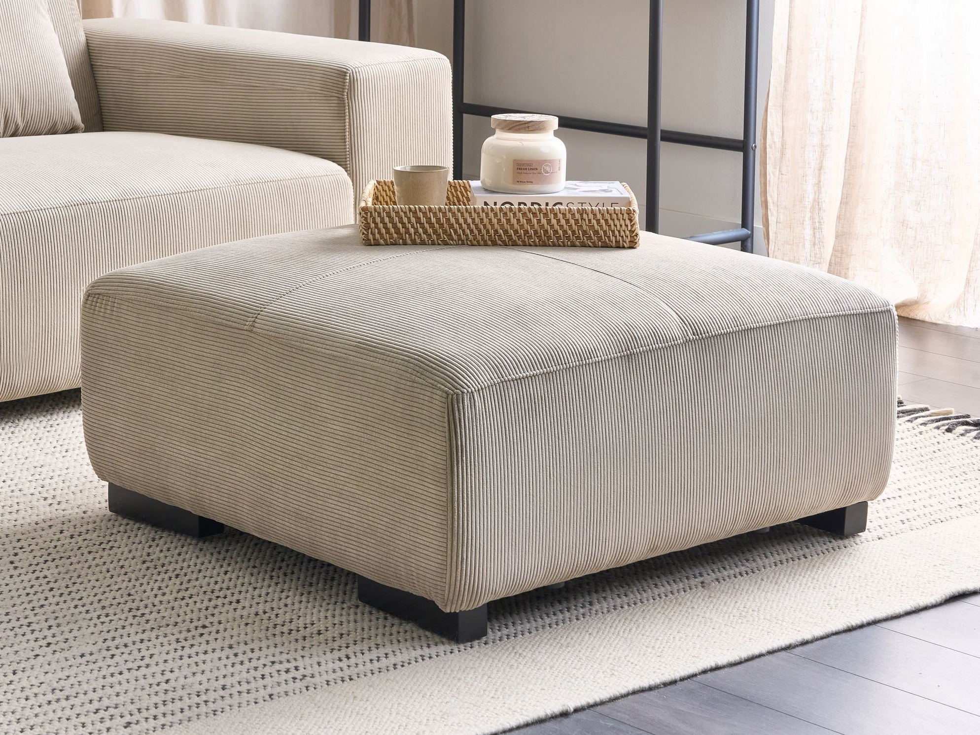 Pufas Berwyn 2848 (Smėlinė)