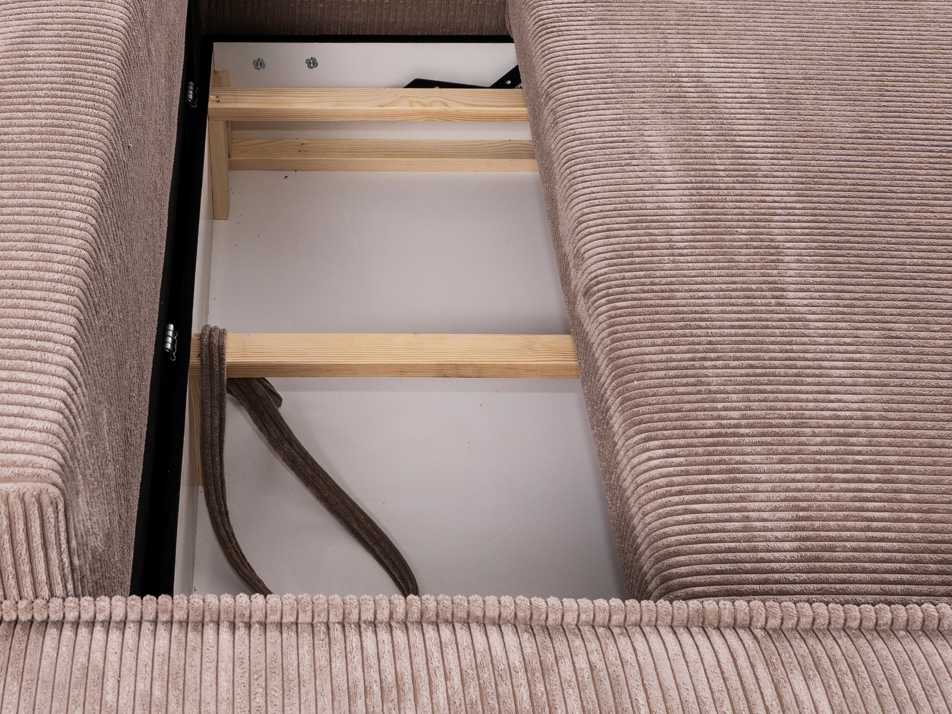 Minkštas kampas Franklin 147 (Poso 02)