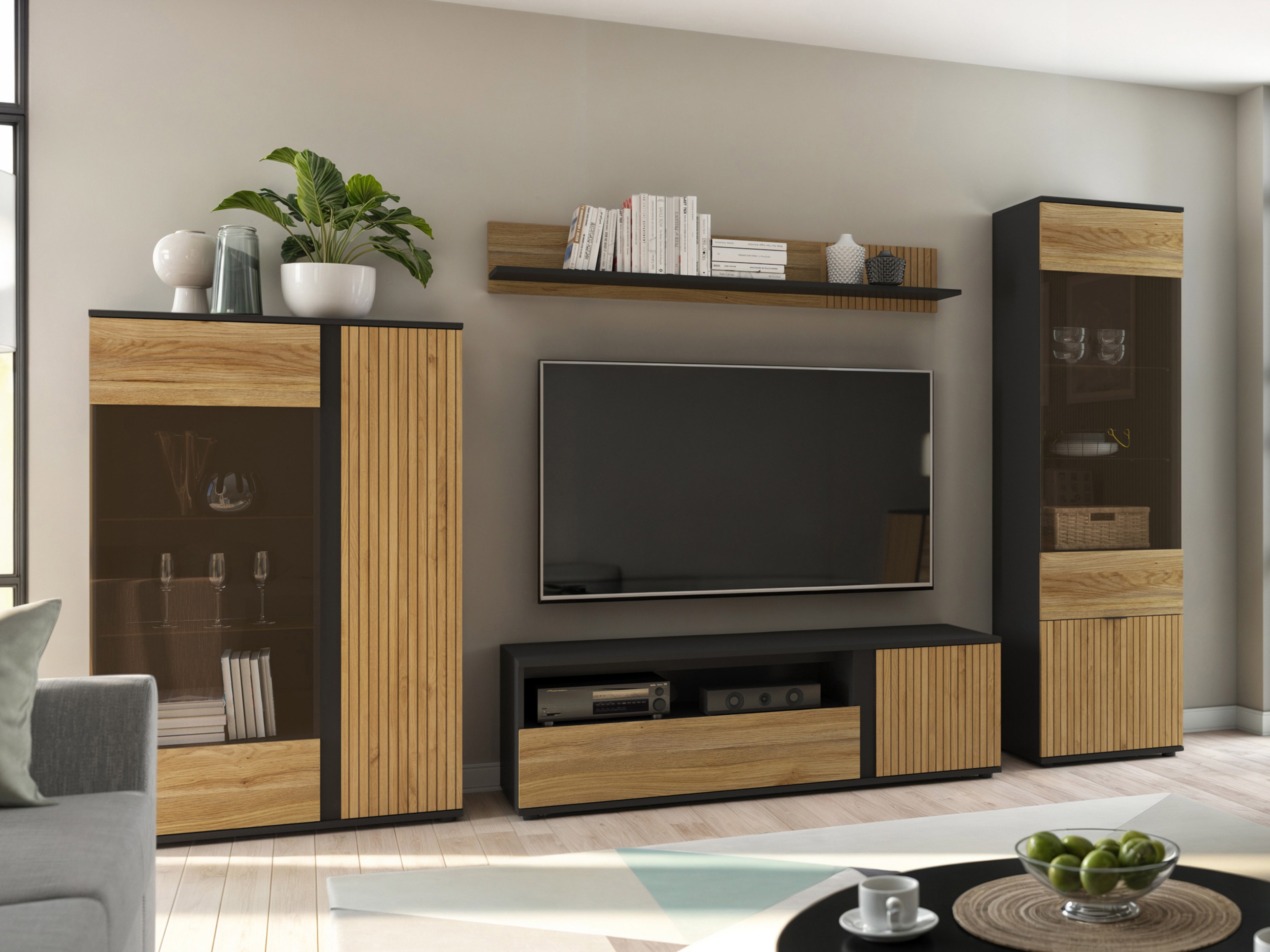 TV staliukas Lucami 100