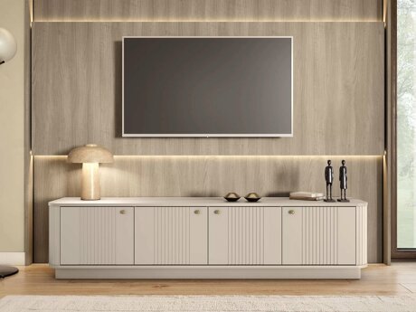 TV staliukas Levfene 102 (Kašmyras)