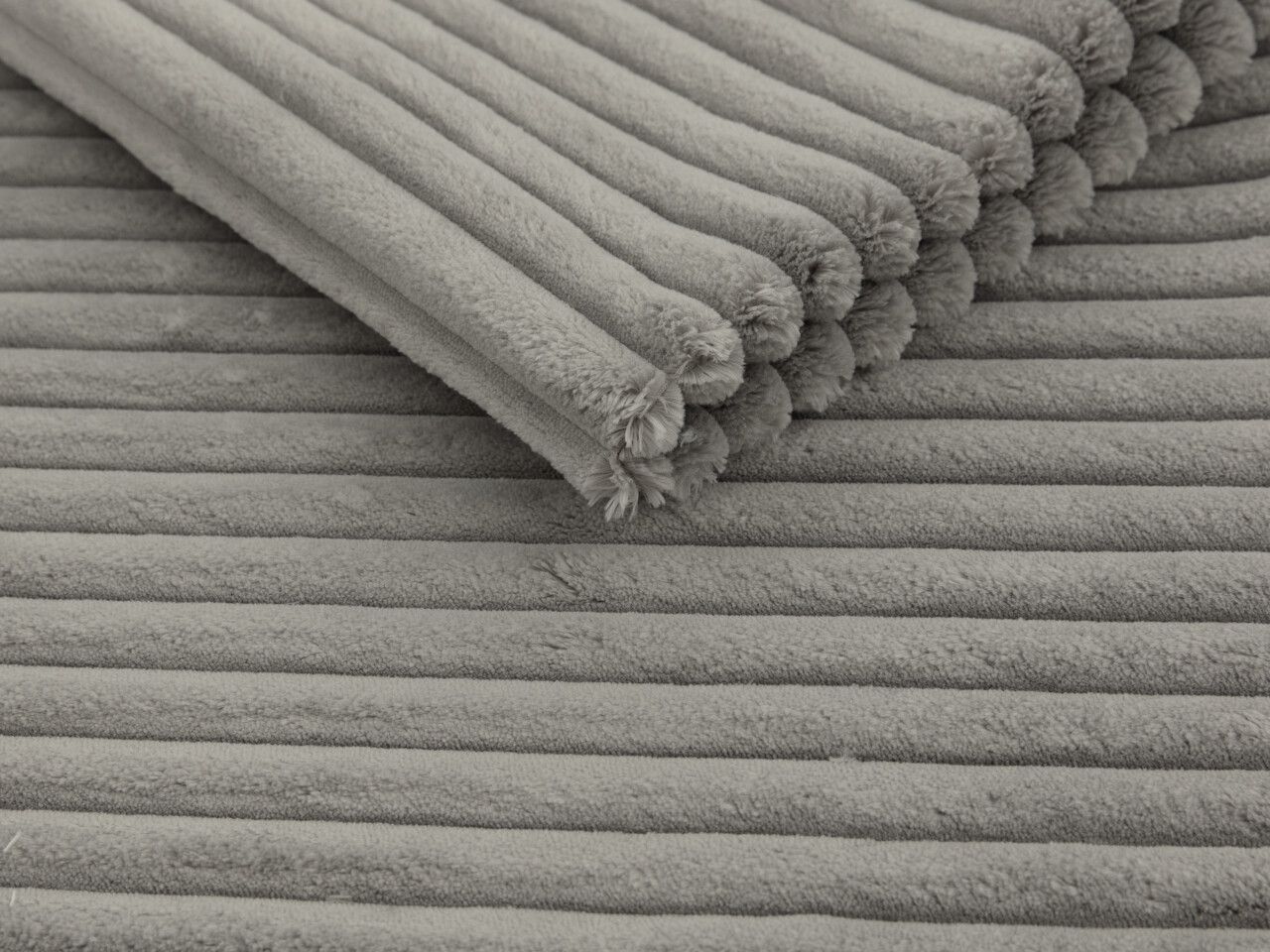 Lova TrendyNest 107 (Top 90)