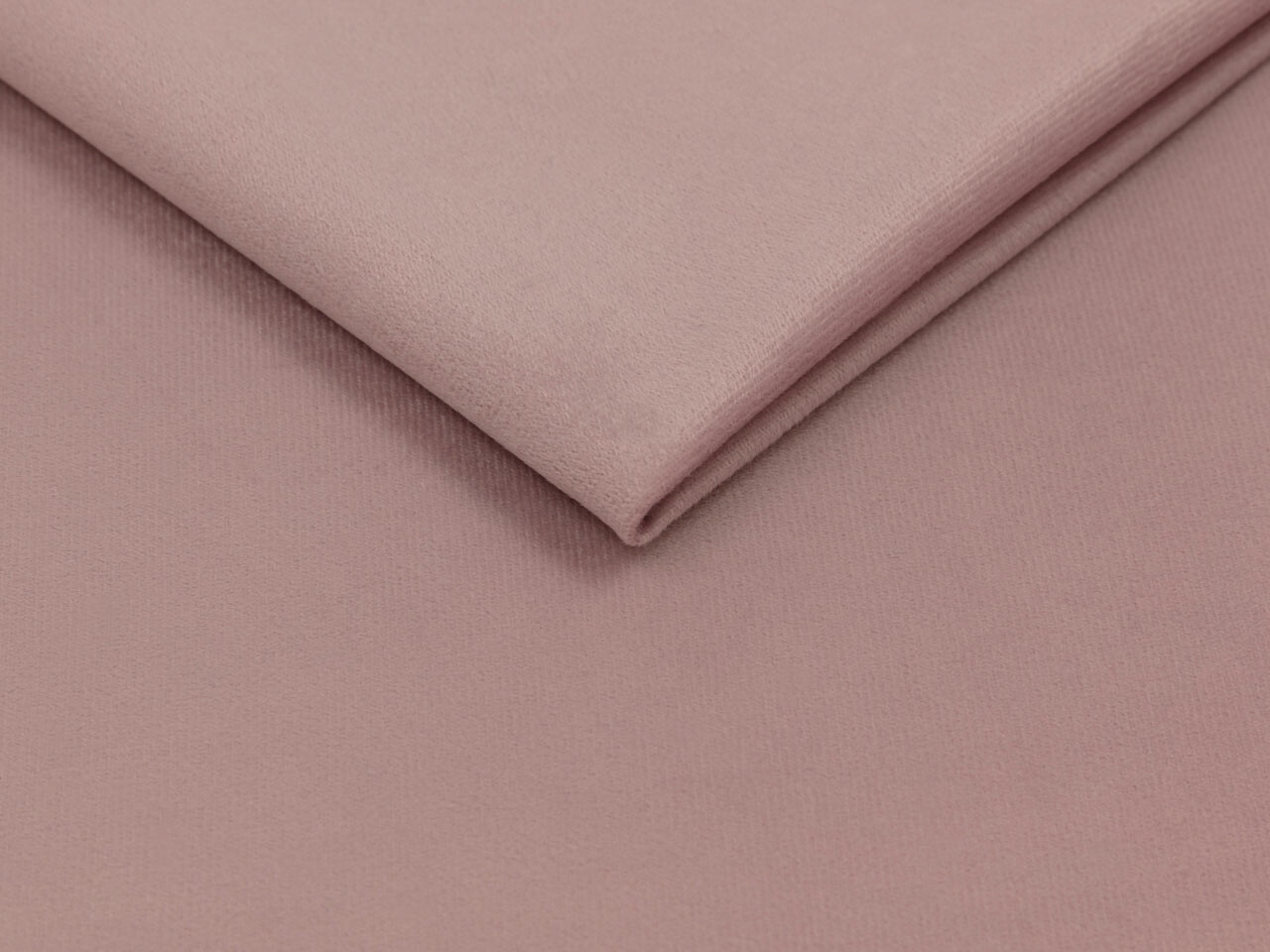 Fotelis Veldala 104 (Manila 09)