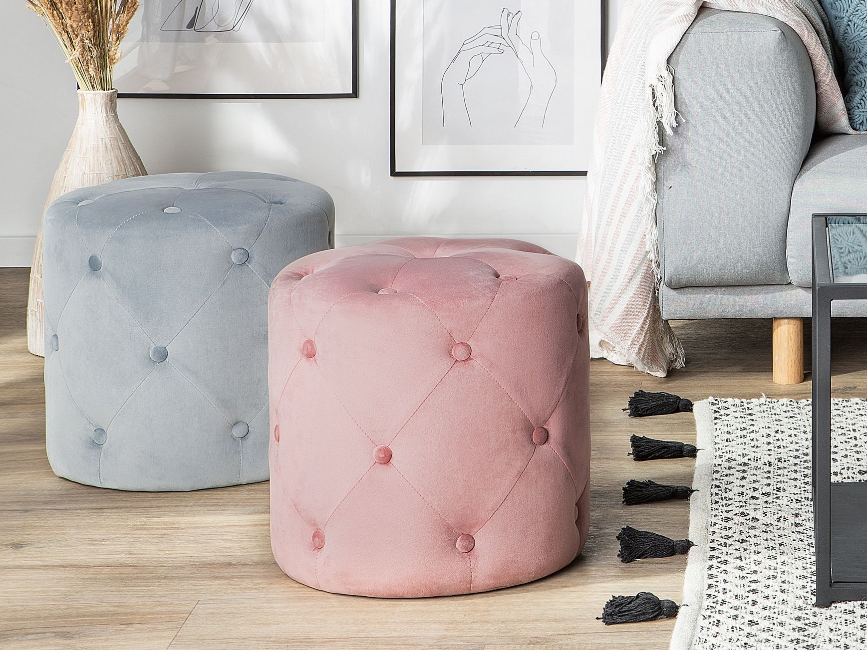 Pufas Berwyn 1598 (Šviesi pilka)