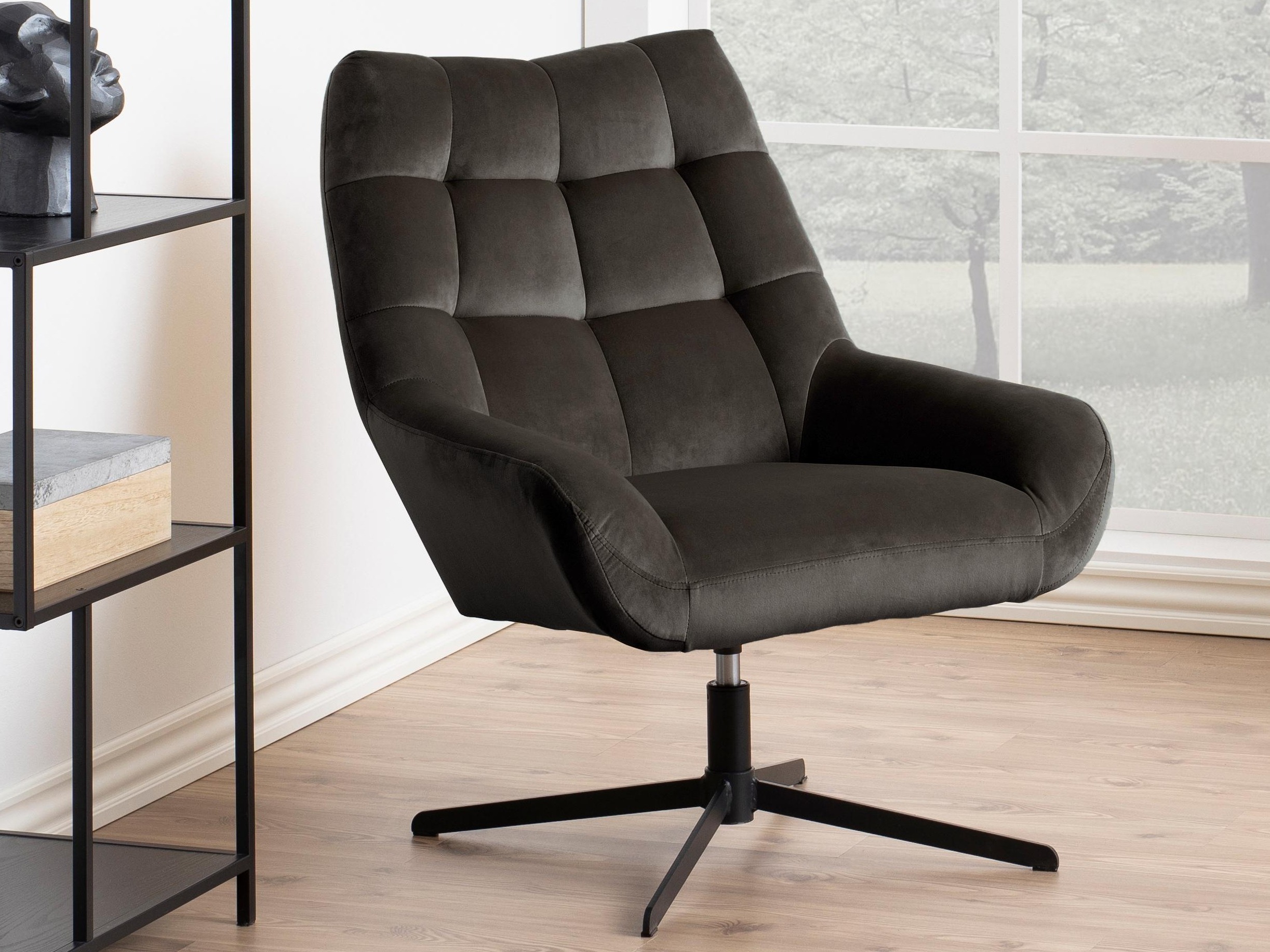 Fotelis Norsica 372 (Tamsi ruda)