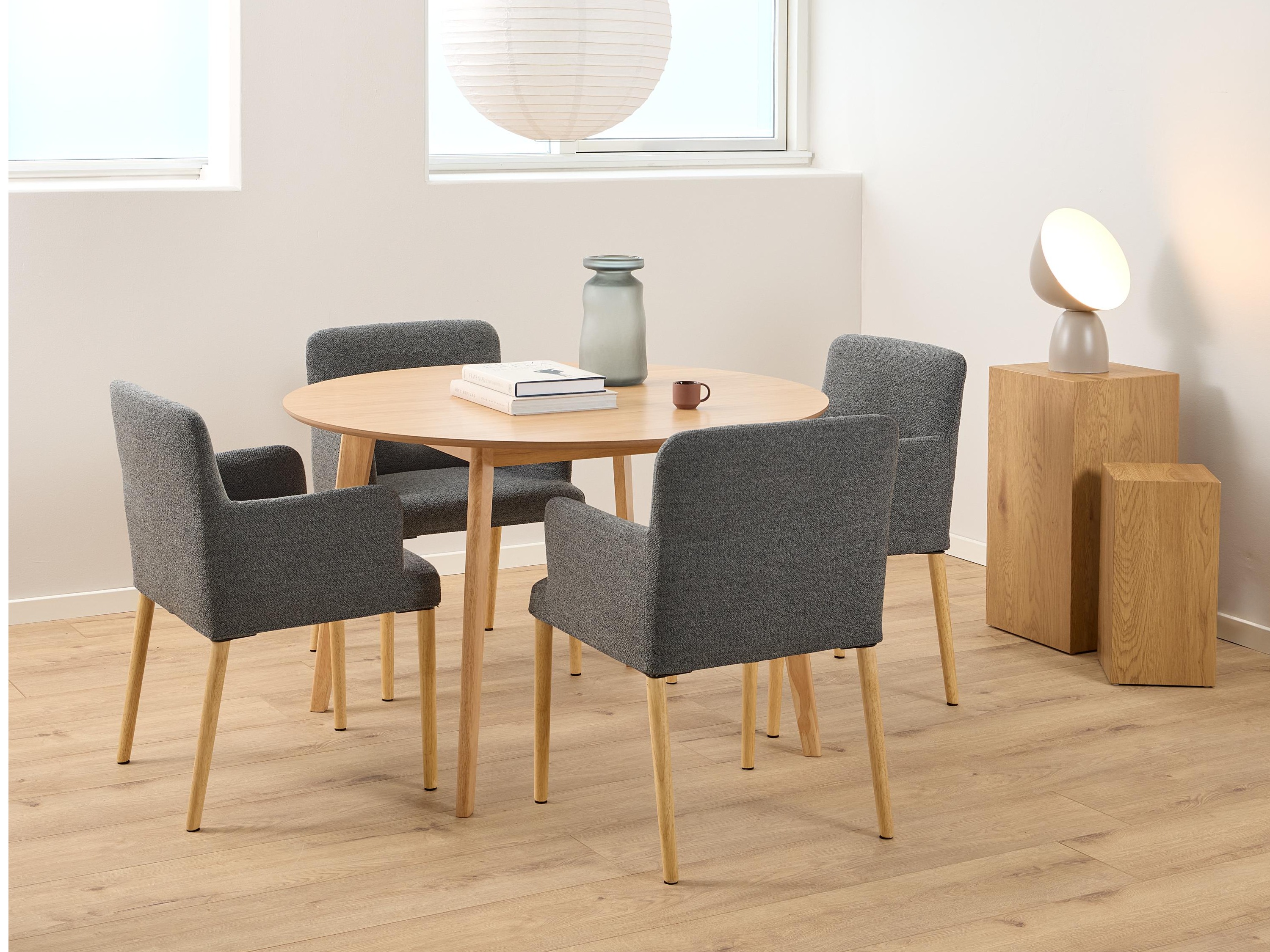 Stalas Norsica 991 (Ąžuolas)