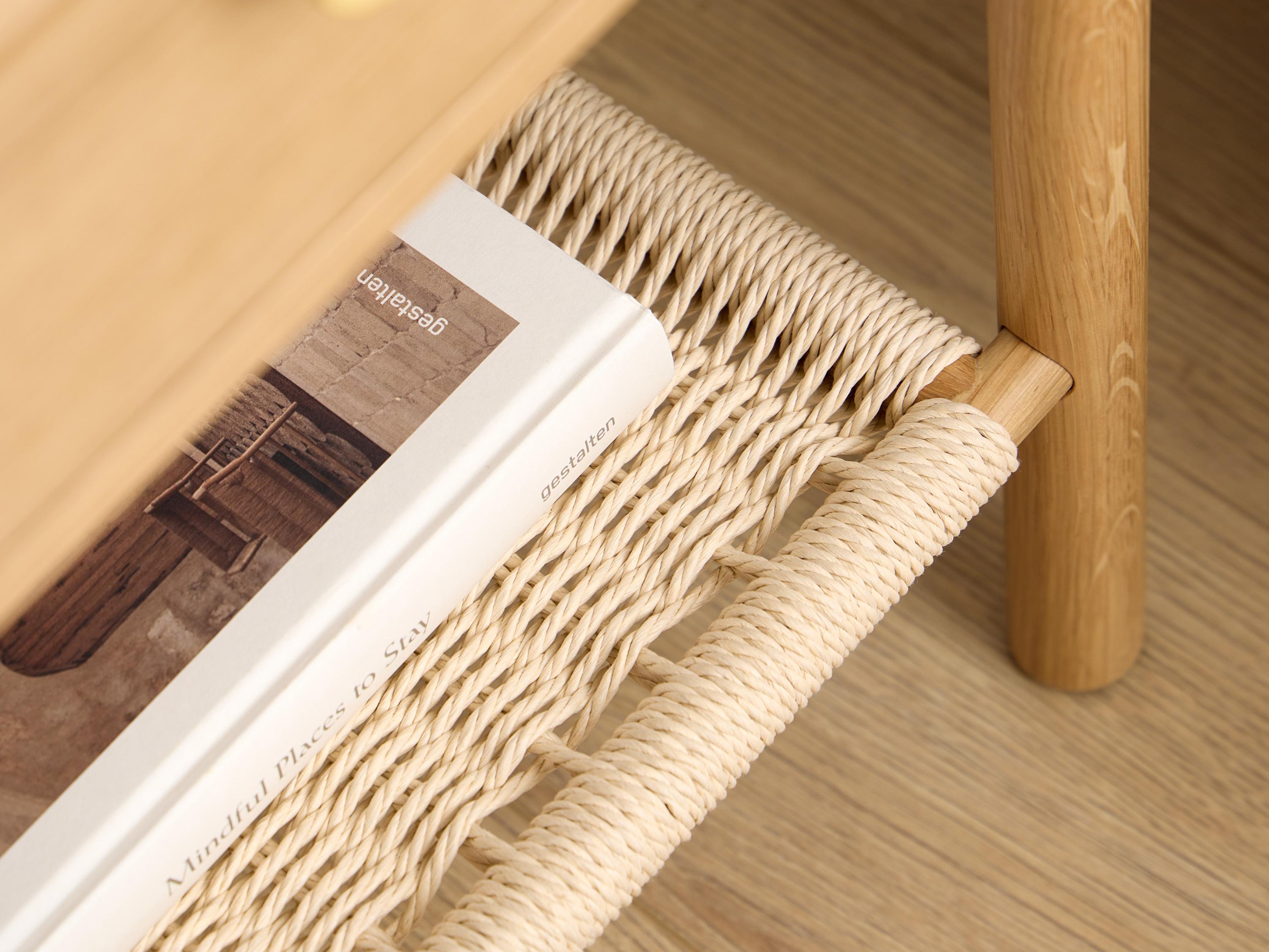 Naktinis staliukas Norsica 983 (Ąžuolas)