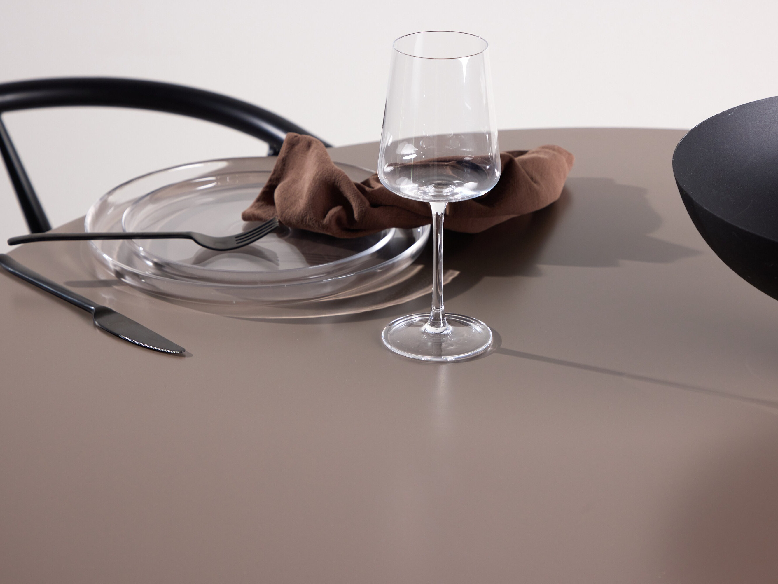 Stalas Dallas 4446 (Tamsi ruda)