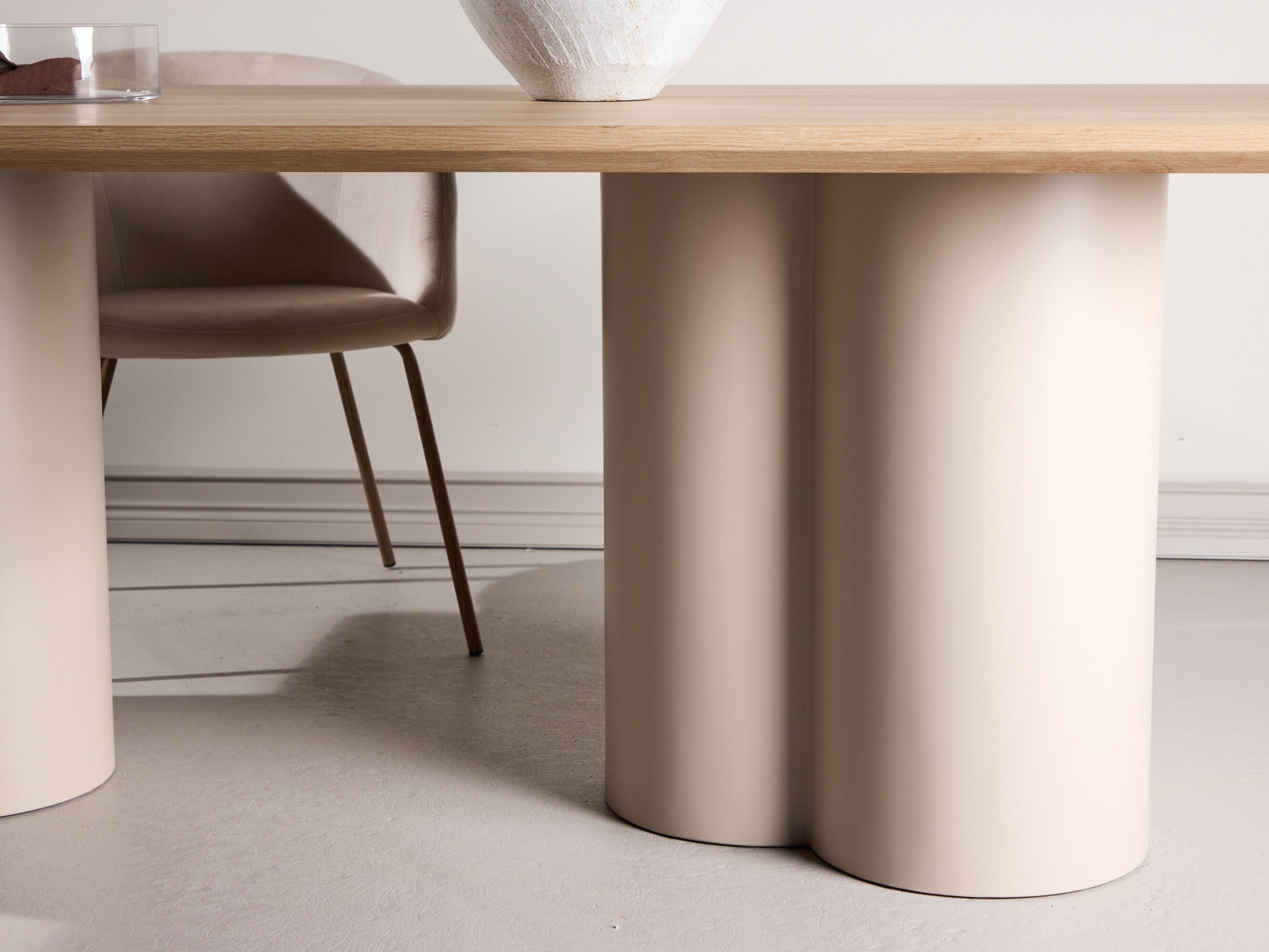 Stalas Dallas 4447 (Ąžuolas)