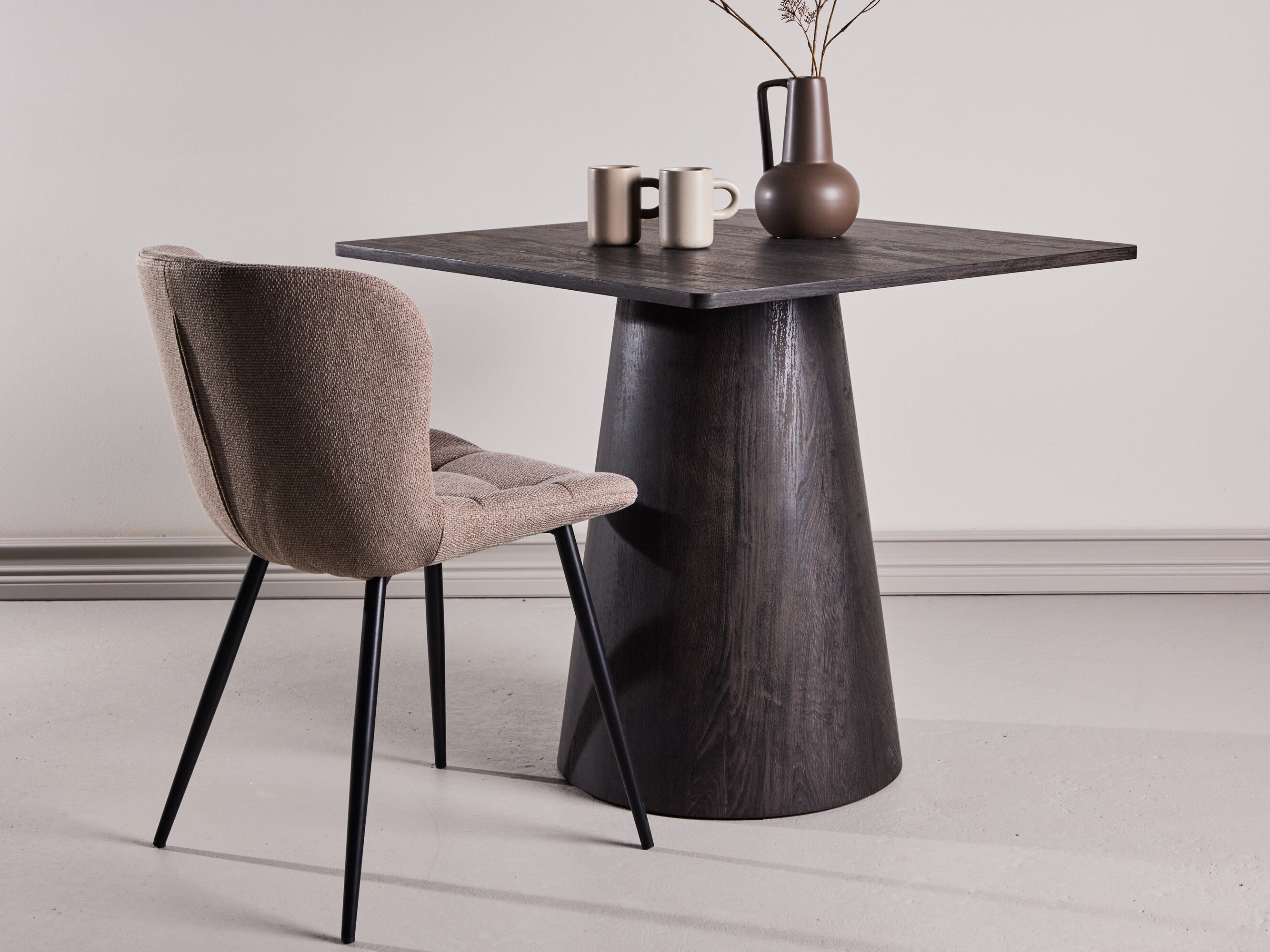 Stalas Dallas 4963 (Ruda)