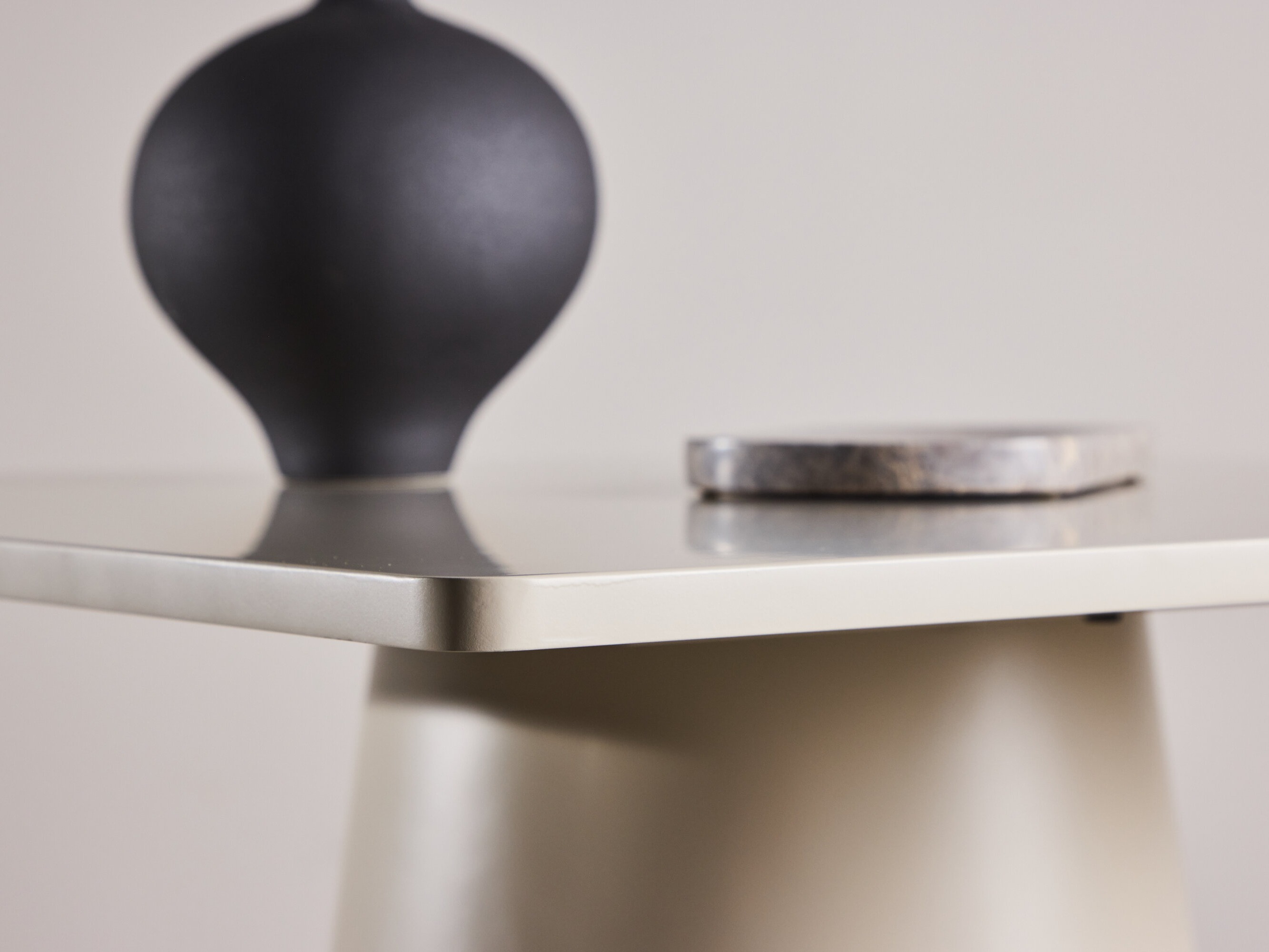 Stalas Dallas 4963 (Smėlinė)